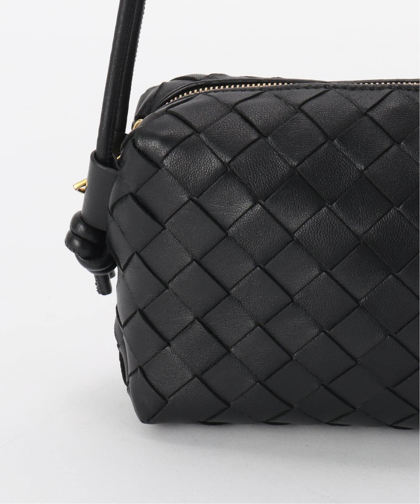 BOTTEGA VENETA/ボッテガ ヴェネタ】Loop camera bag small