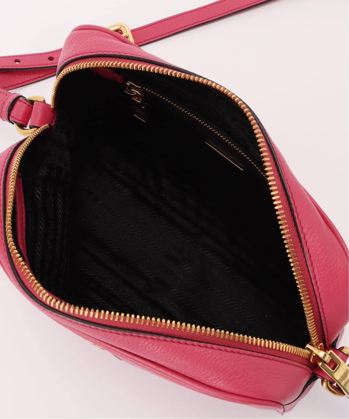 VINTAGE PRADA/プラダ】shoulder leather（ショルダーバッグ