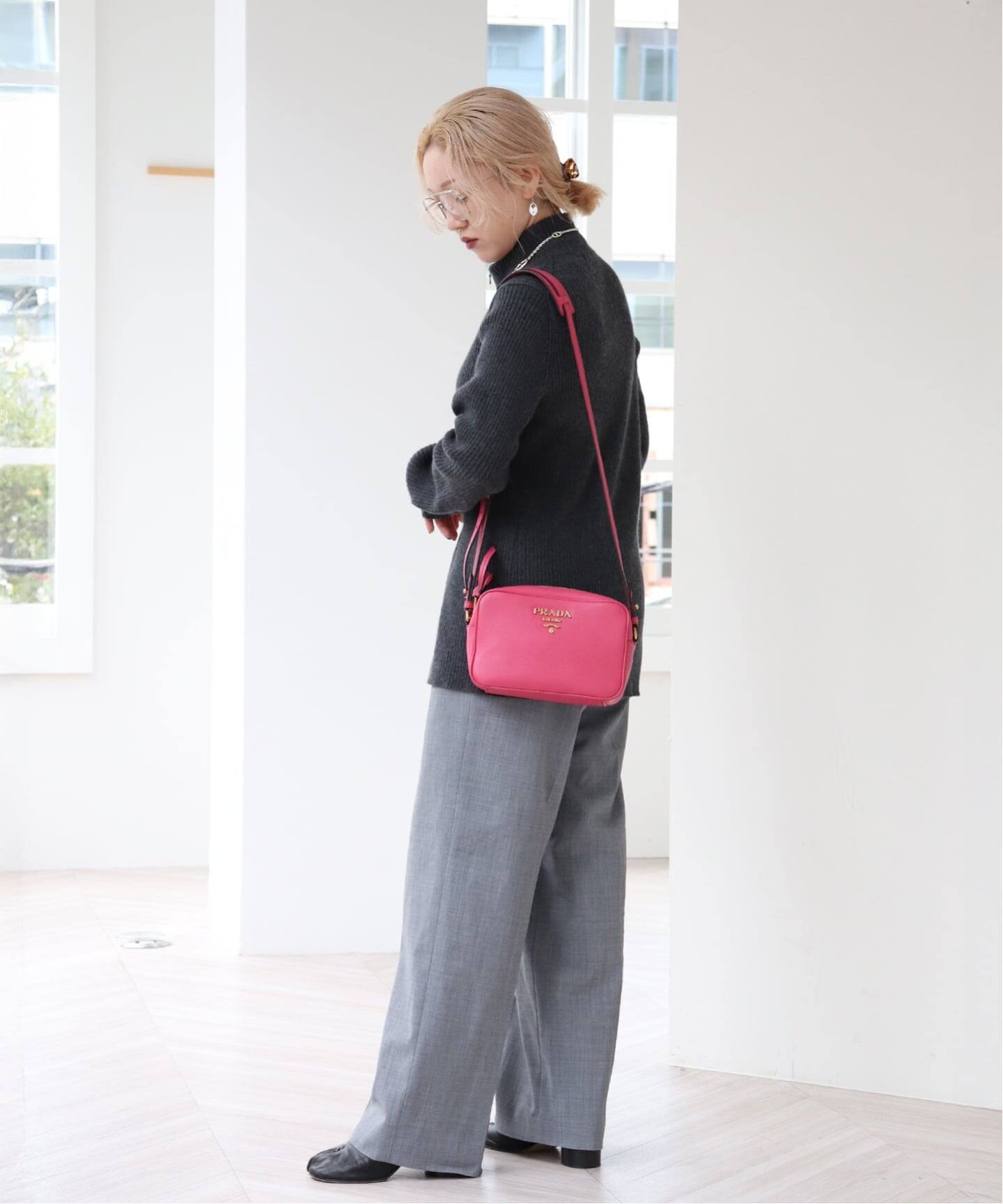 VINTAGE PRADA/プラダ】shoulder leather（ショルダーバッグ