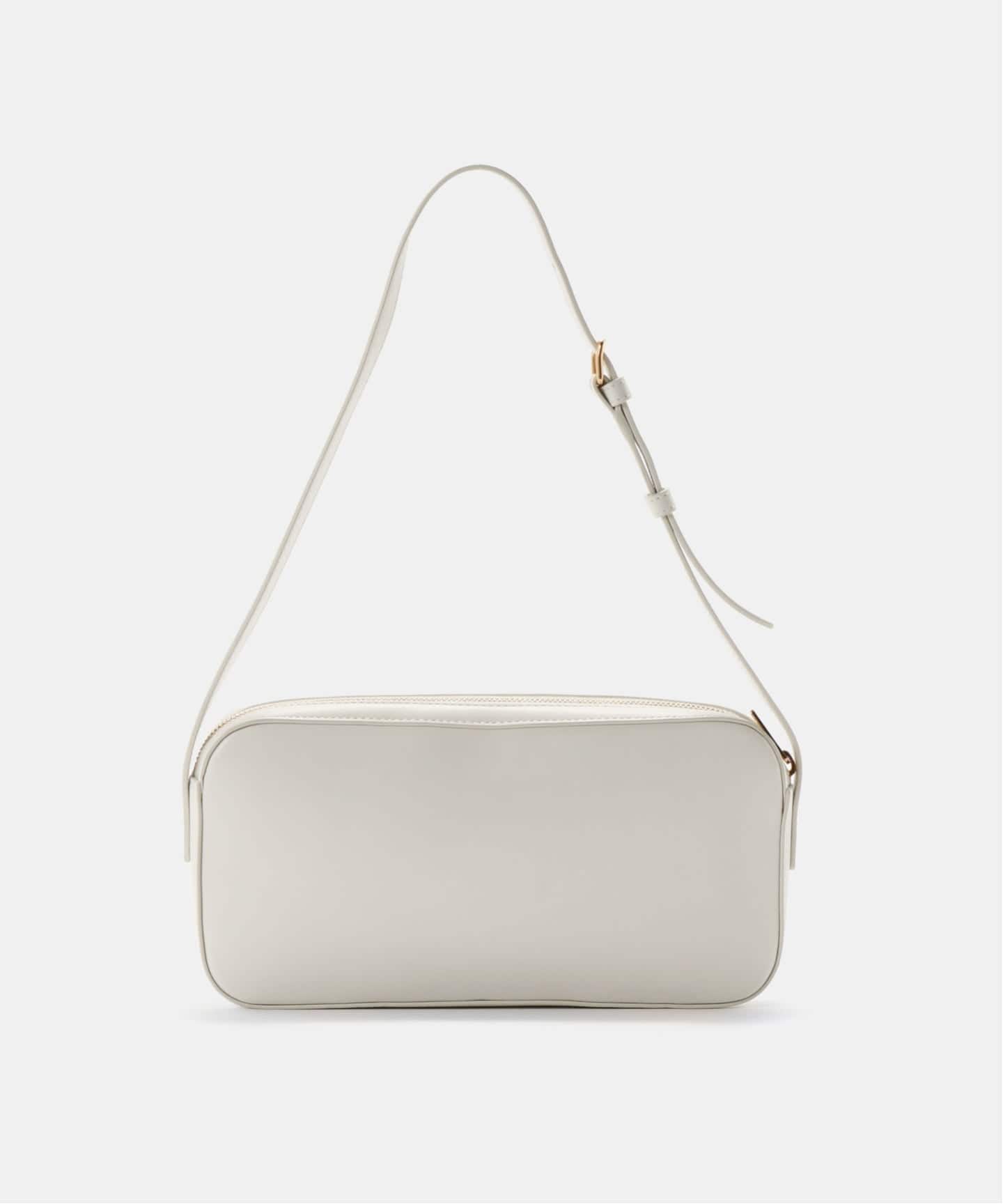 CELINE/セリーヌ】 Cuir triomphe camera bag（ショルダーバッグ