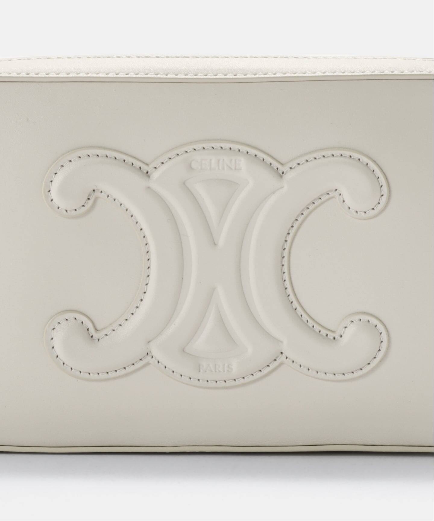 CELINE/セリーヌ】 Cuir triomphe camera bag（ショルダーバッグ