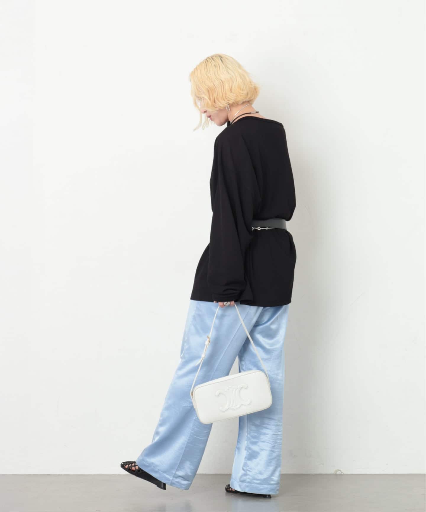 CELINE/セリーヌ】 Cuir triomphe camera bag（ショルダーバッグ