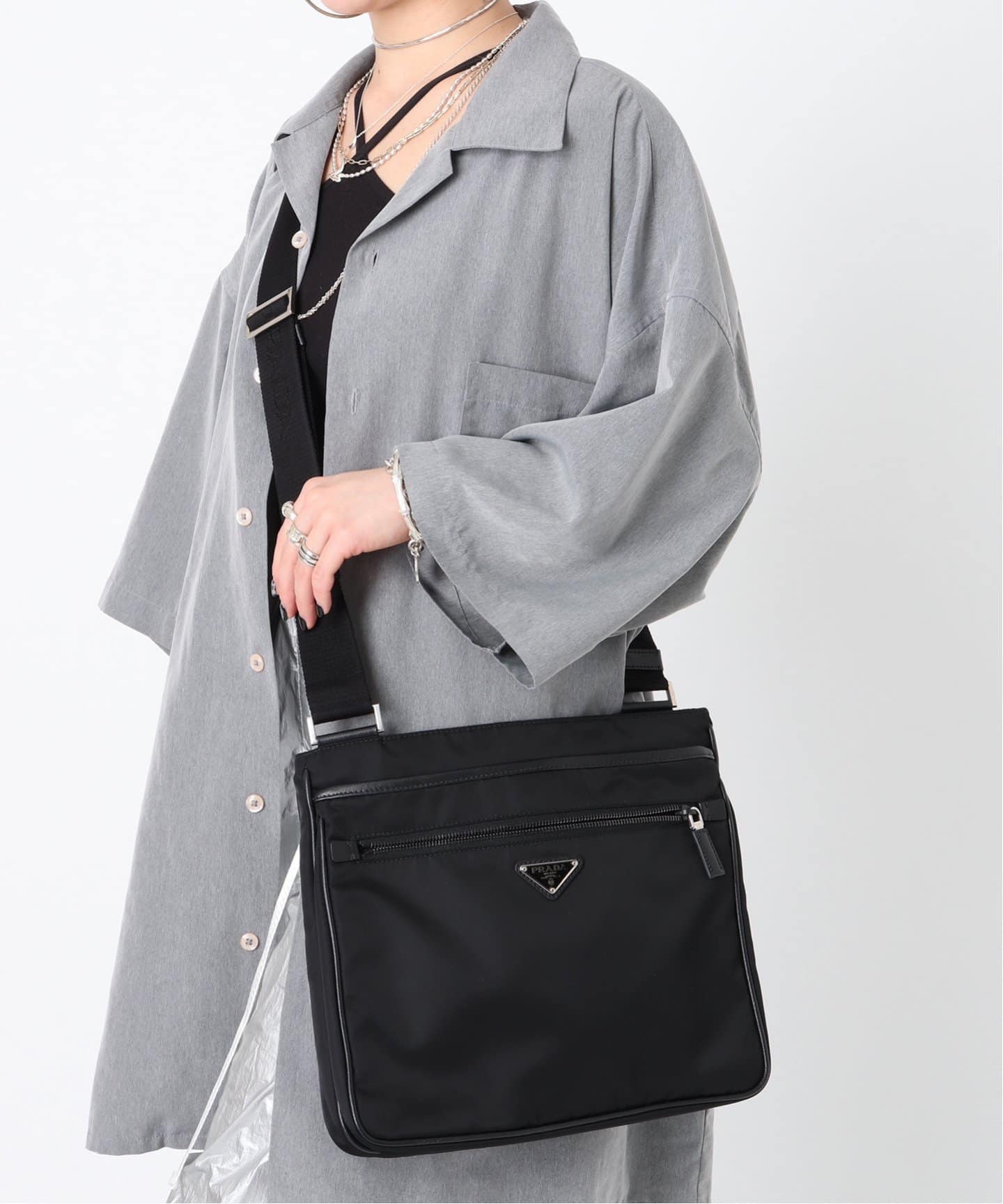 VINTAGE PRADA/プラダ】shoulder zip pocket（ショルダーバッグ