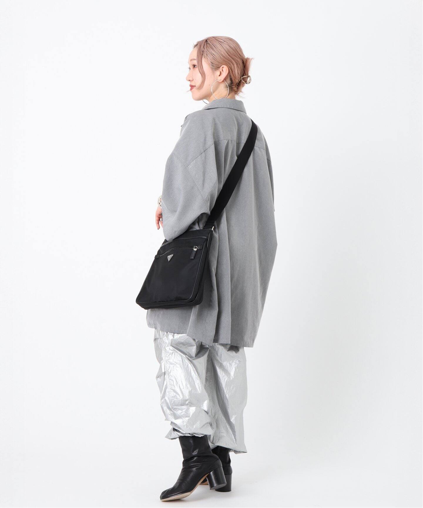 VINTAGE●PRADA●プラダ ネイビー バケット ショルダーバッグ PRADA プラダ ナイロン ショルダーバッグ ネイビー 紺 2VH048