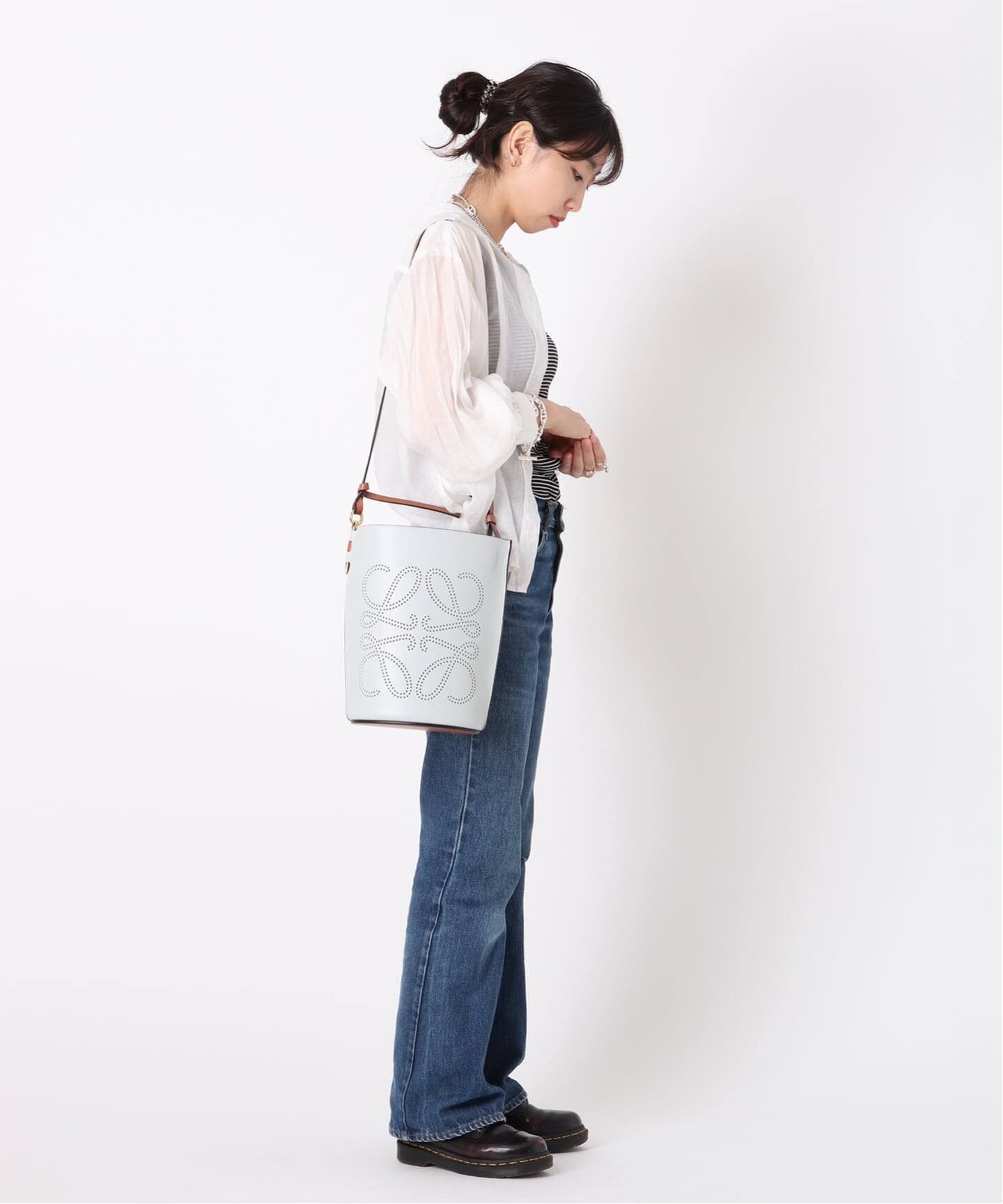 M*i様 【LOEWE】アナグラム エナメルバックル アンダーアームパーティバッ VINTAGE LOEWE/ロエベ】Gate bucket shoulder anagram（ショルダー