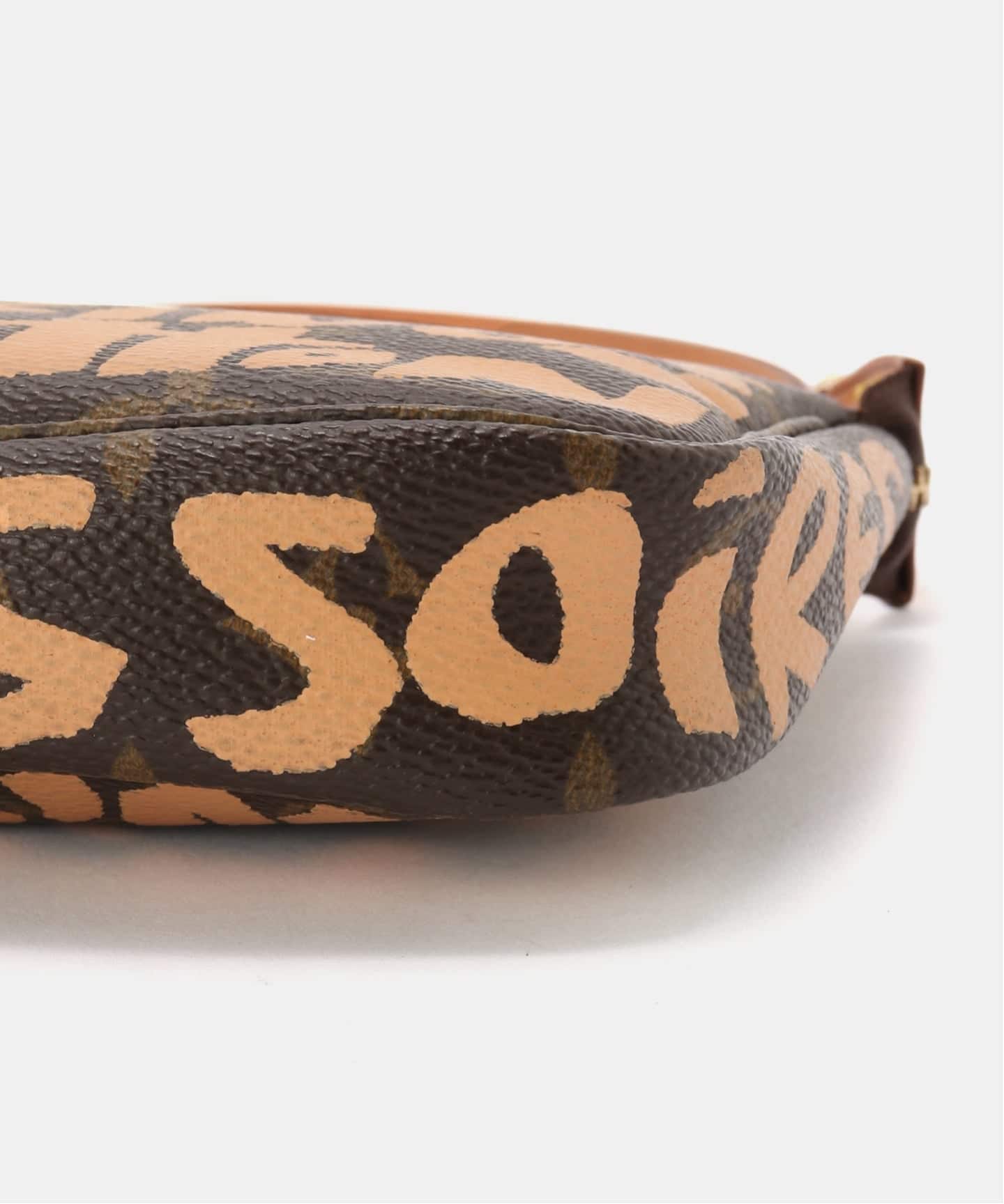 VINTAGE LOUIS VUITTON/ルイ ヴィトン】Pochette accessoire graffiti