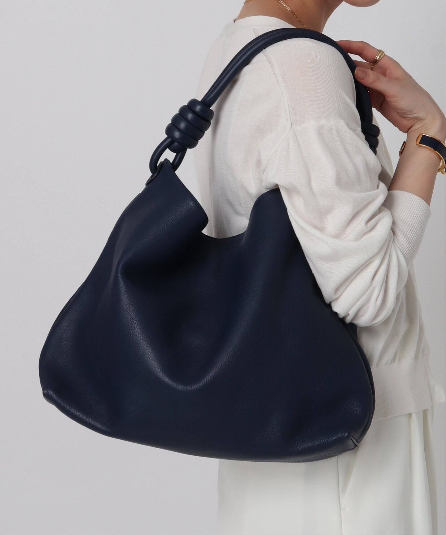 VINTAGE LOEWE/ロエベ】Flamenco セミショルダーバッグ（ショルダー 