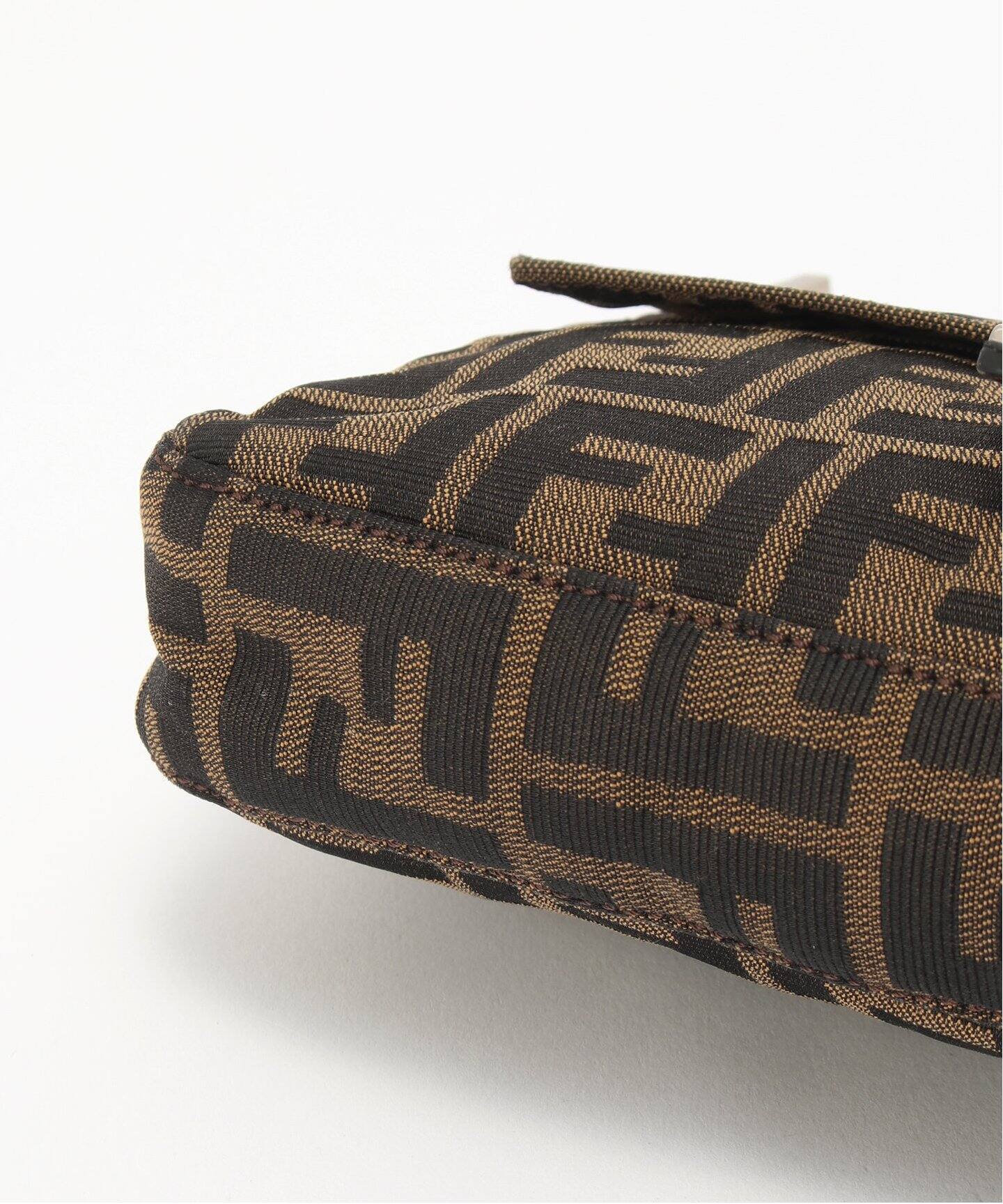 VINTAGE FENDI/フェンディ】Mamma baguette セミショルダー