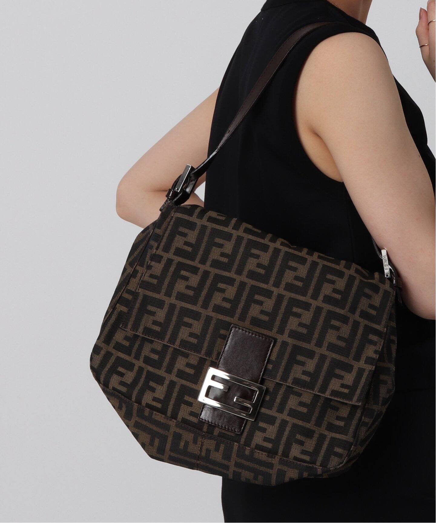 VINTAGE FENDI/フェンディ】Mamma baguette セミショルダーバッグ  