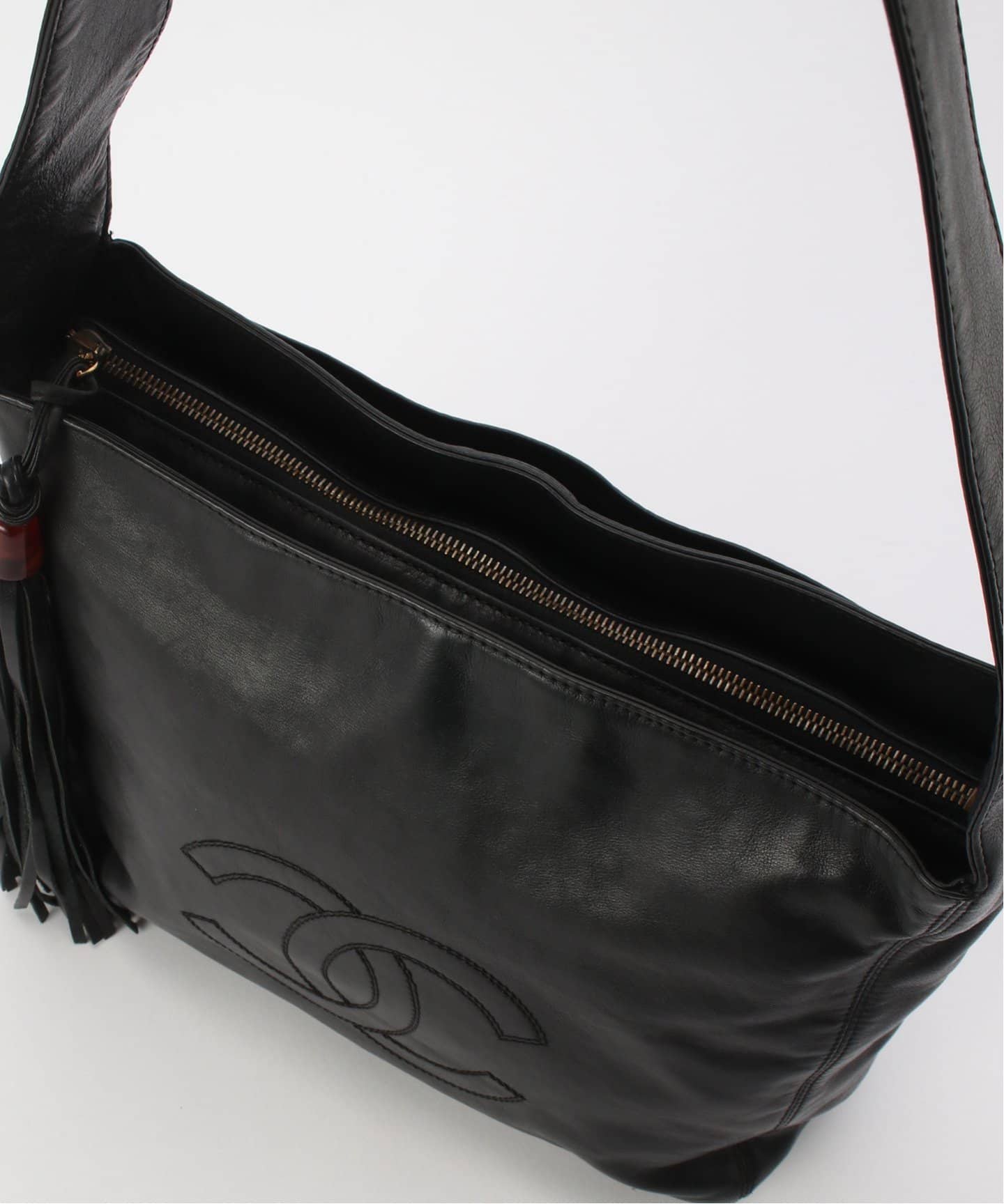 VINTAGE●CHANEL●ヴィンテージ タッセル カメラバッグ VINTAGE CHANEL/シャネル】タッセル ショルダーバッグ