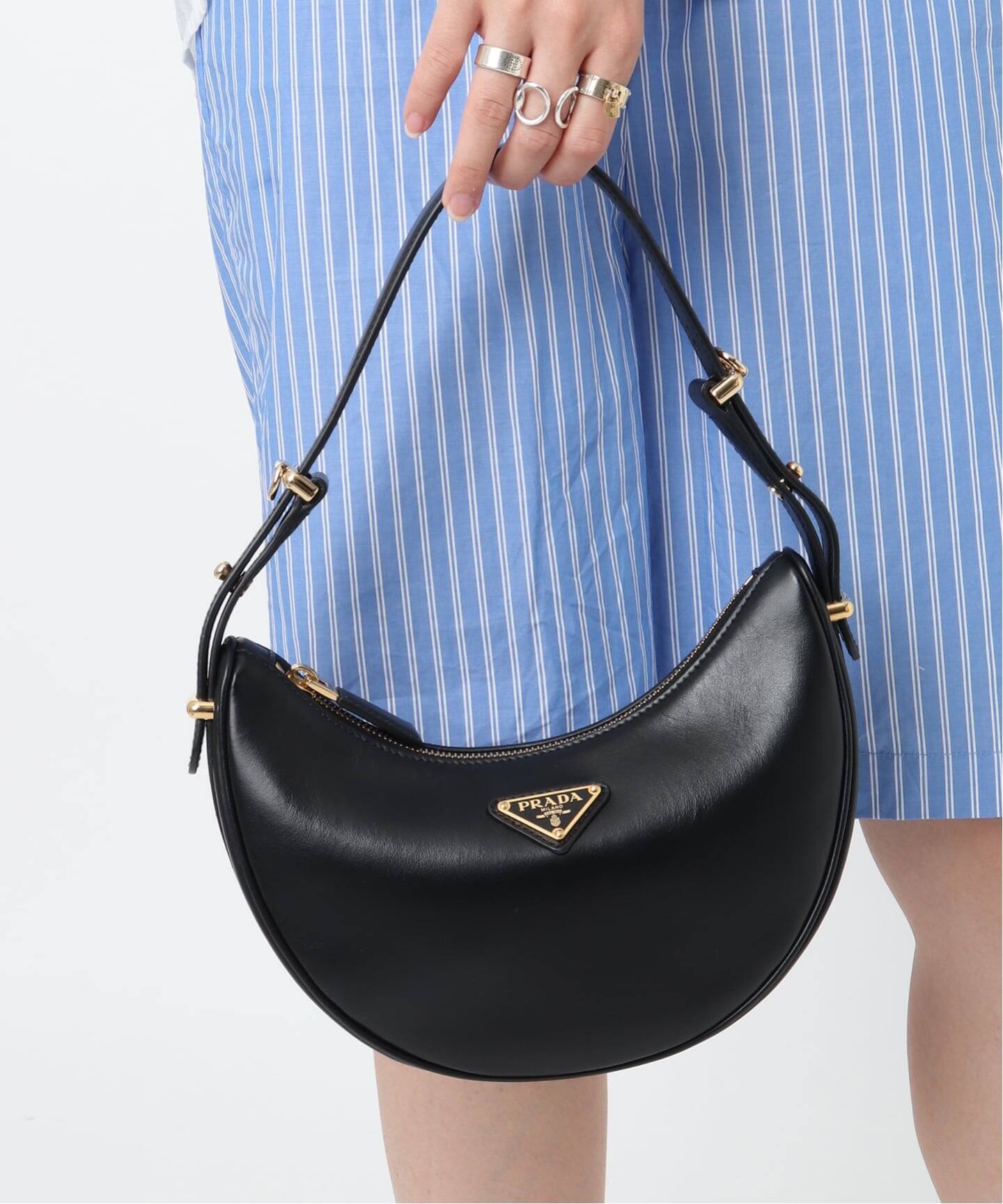 VINTAGE PRADA/プラダ】 semi shoulder leather（ショルダーバッグ 