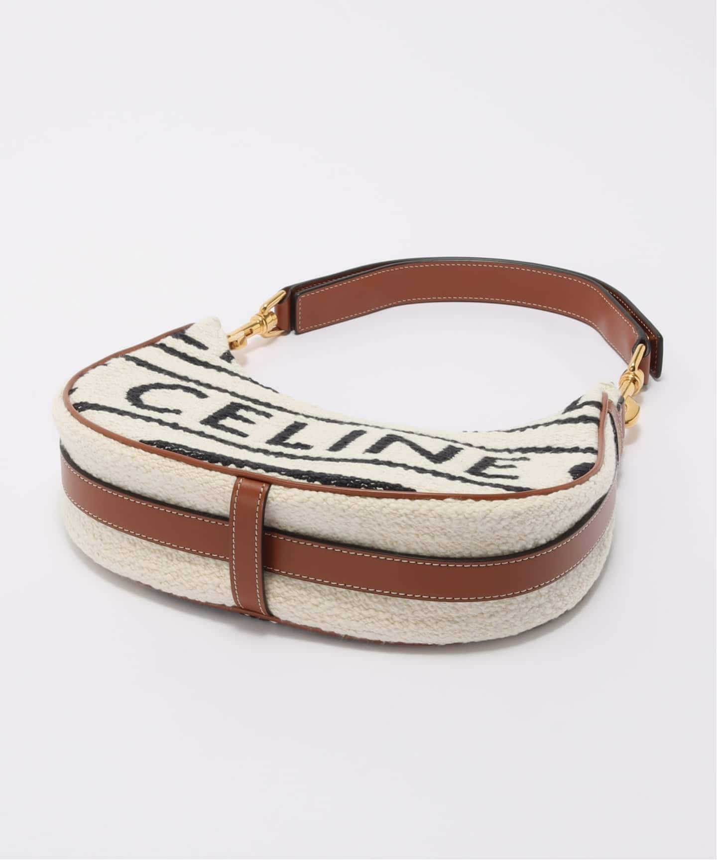CELINE/セリーヌ】 Ava one shoulder medium logo（ショルダーバッグ