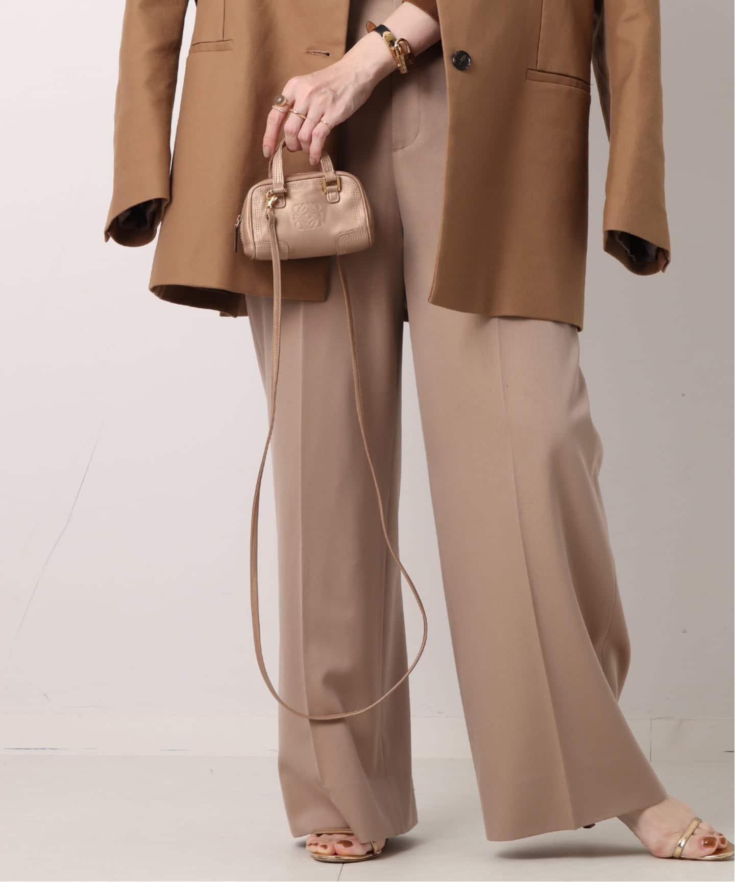 VINTAGE LOEWE/ロエベ】 Amazona micro 2way（ポーチ）｜DECOUVERTE