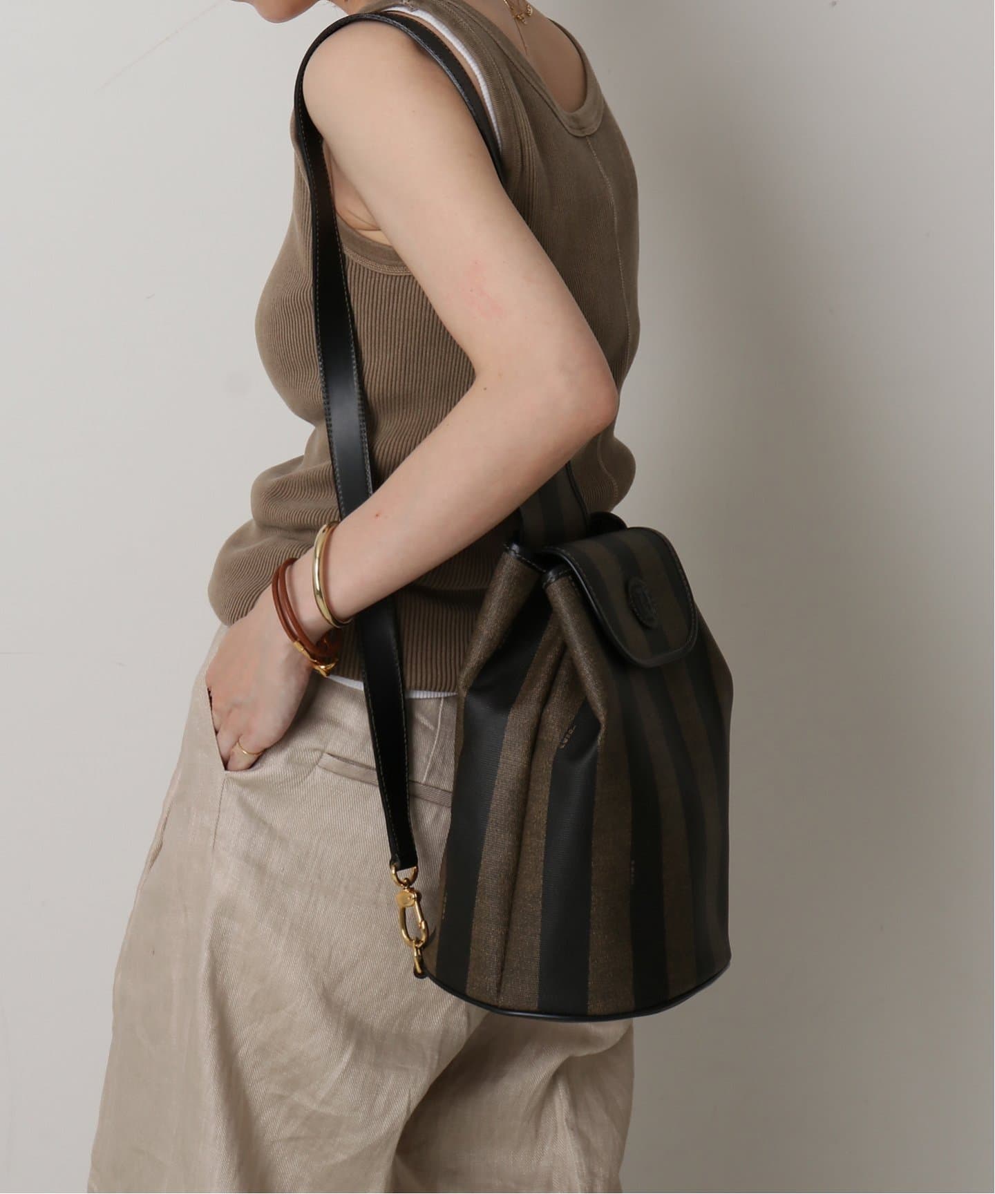 VINTAGE FENDI/フェンディ】Pequin ワンショルダーバッグ（ショルダー