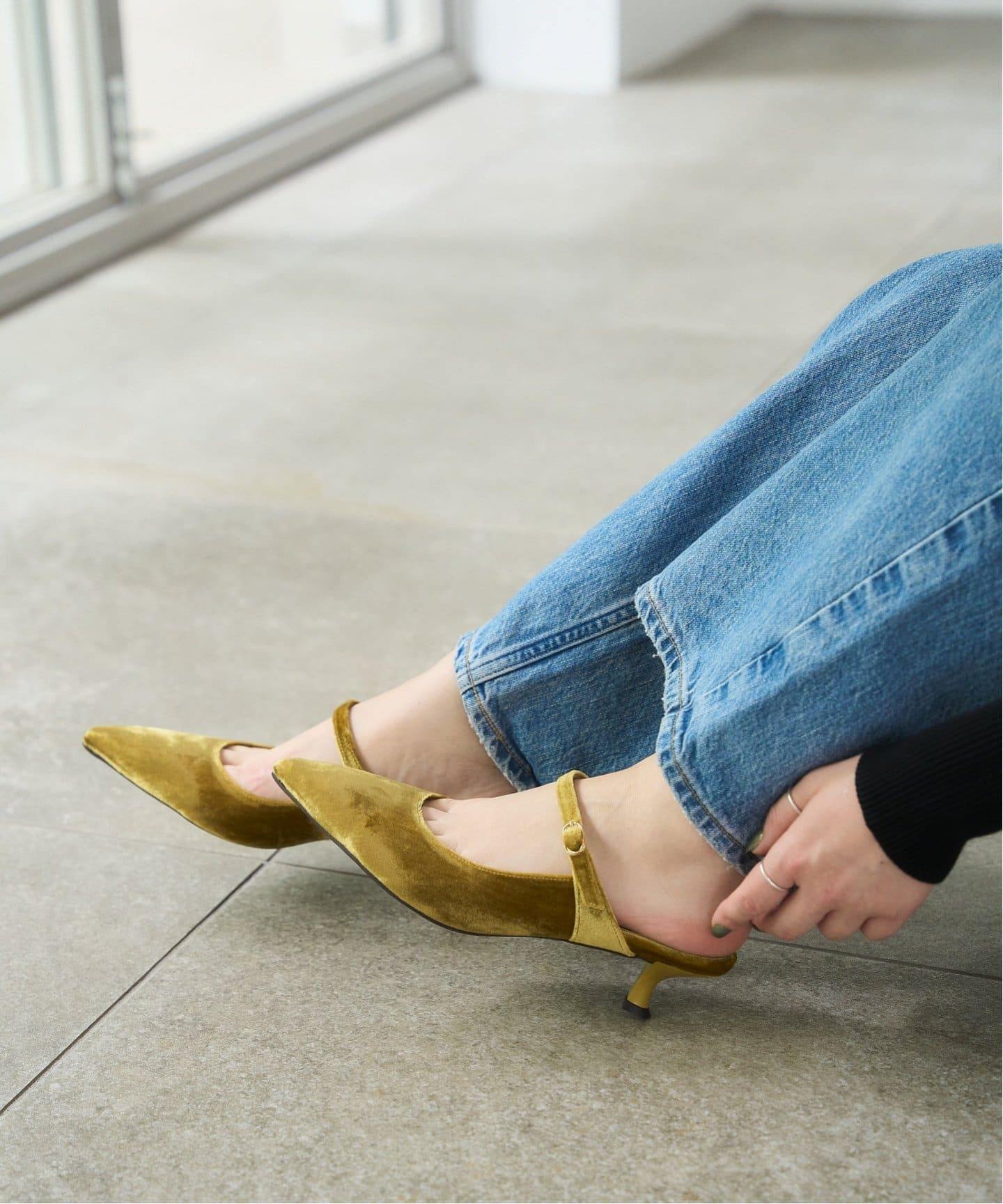 4.5cmポインテッドストラップミュール（パンプス）｜LE TALON（ル