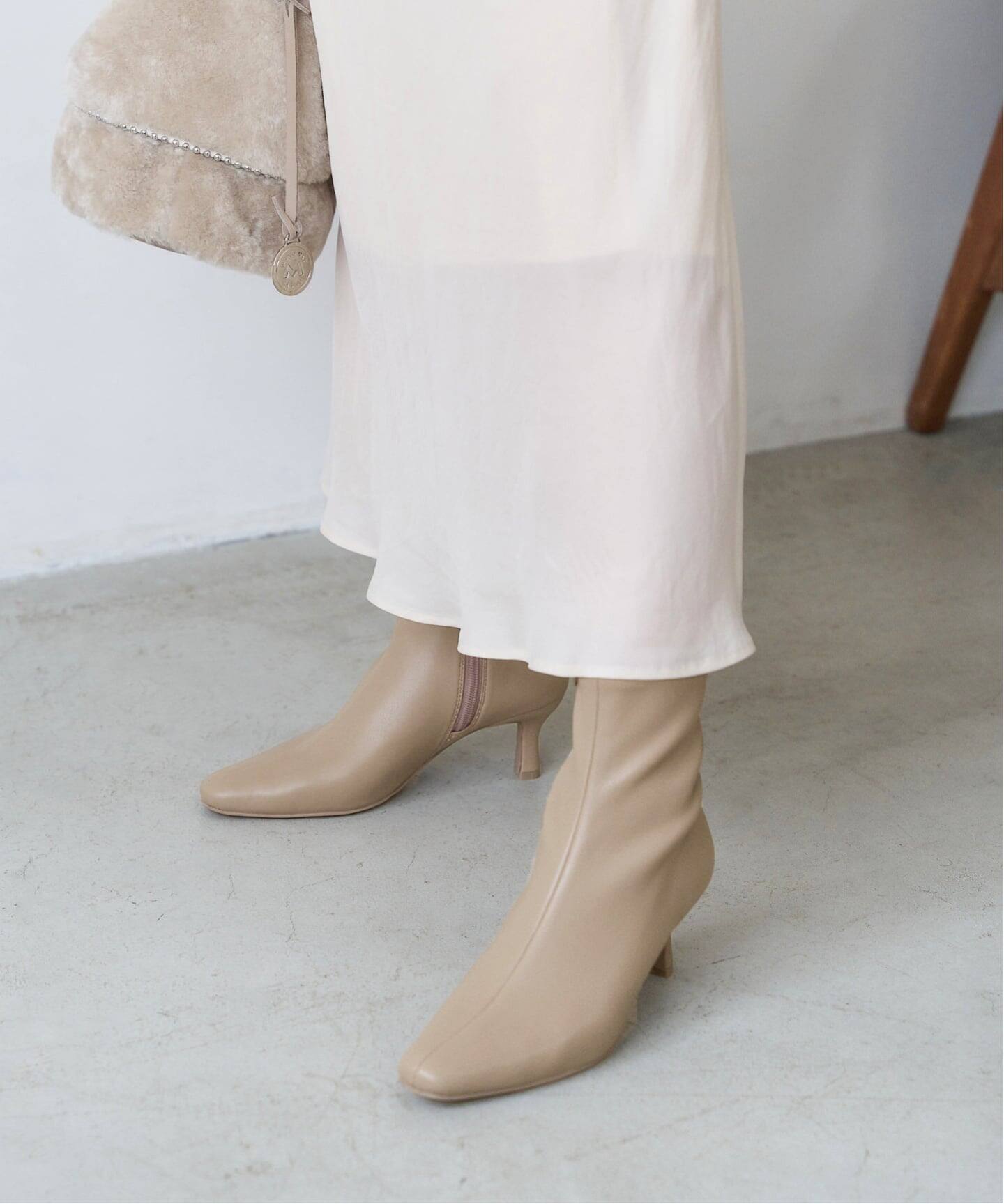 11.16迄お値下げ！トゥモローランド♡筒形ブーツ　ライトベージュ 11.16迄お値下げ！トゥモローランド♡筒形ブーツ ライトベージュ 11.16