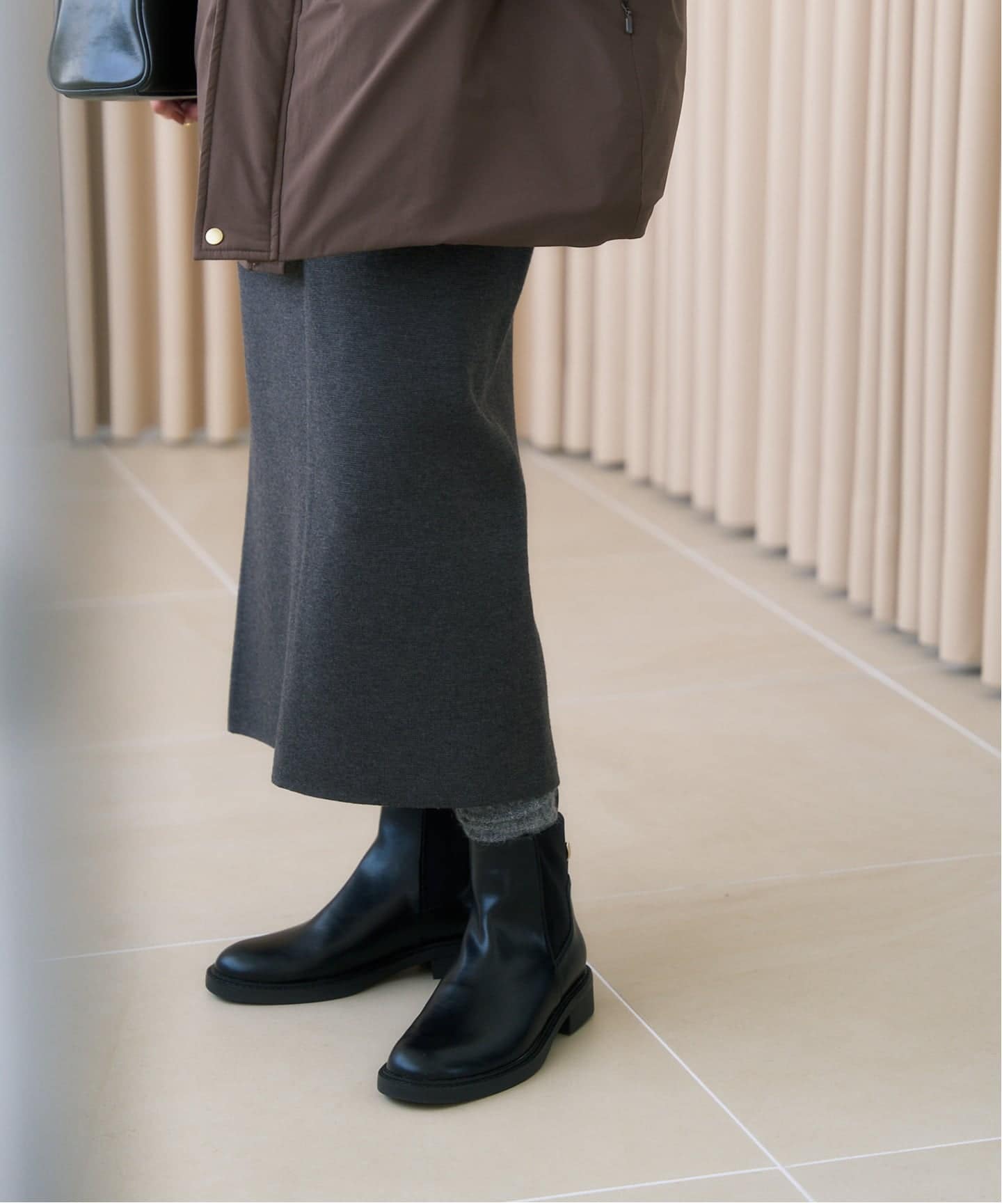 モールドストレッチショートブーツ（ブーティ・ショートブーツ）｜LE