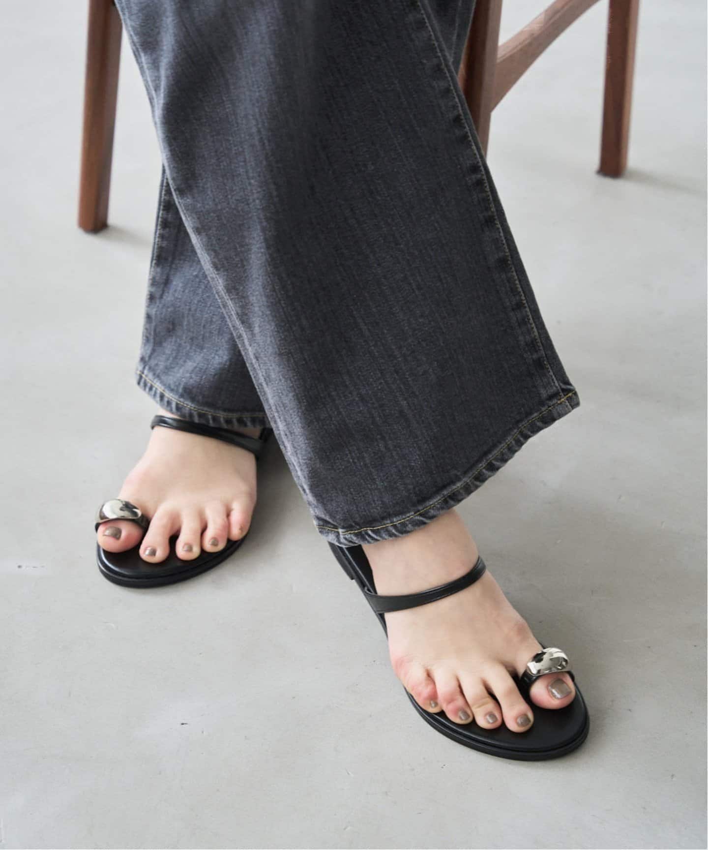 追加》メタルサムリングサンダル（サンダル）｜LE TALON（ル タロン