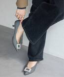 4.5cmフラワービジューバックルパンプス