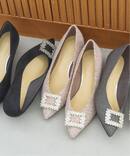 4.5cmフラワービジューバックルパンプス