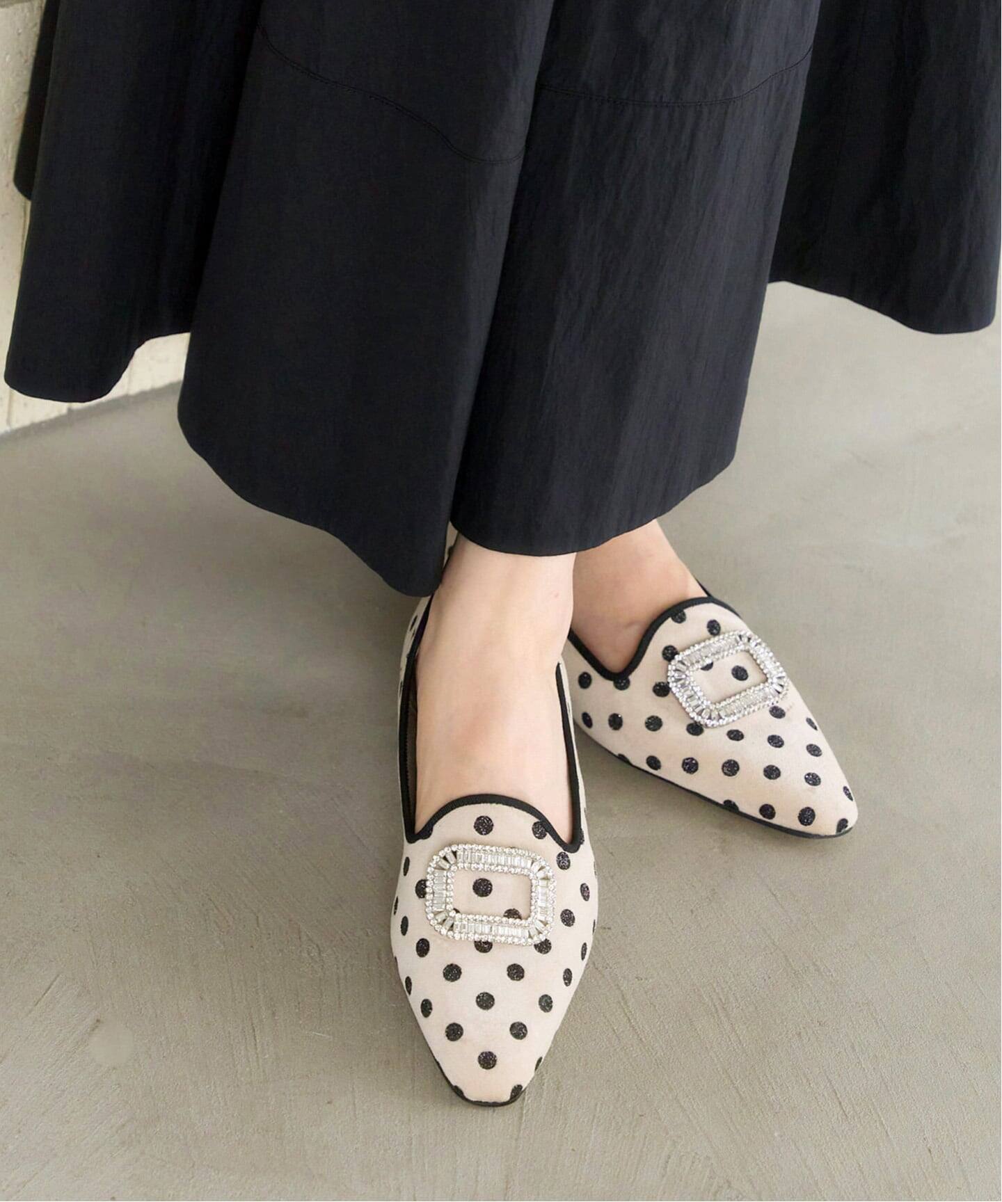 専用　ビジュー付きバックル ブラックフラットシューズ 専用 ビジュー付きバックル ブラックフラットシューズ 専用 ビジュー