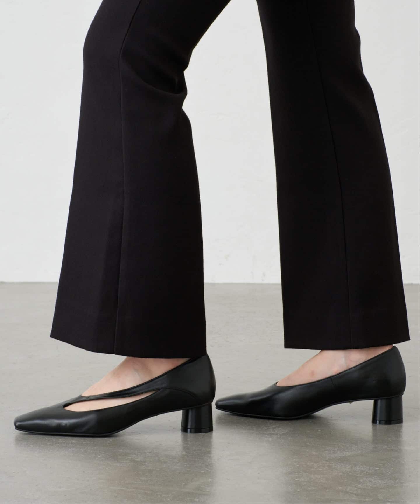 GRISEレザーARTYサイドカットパンプス GRISEレザーARTYサイドカットパンプス（パンプス）｜GRISE（グリーズ