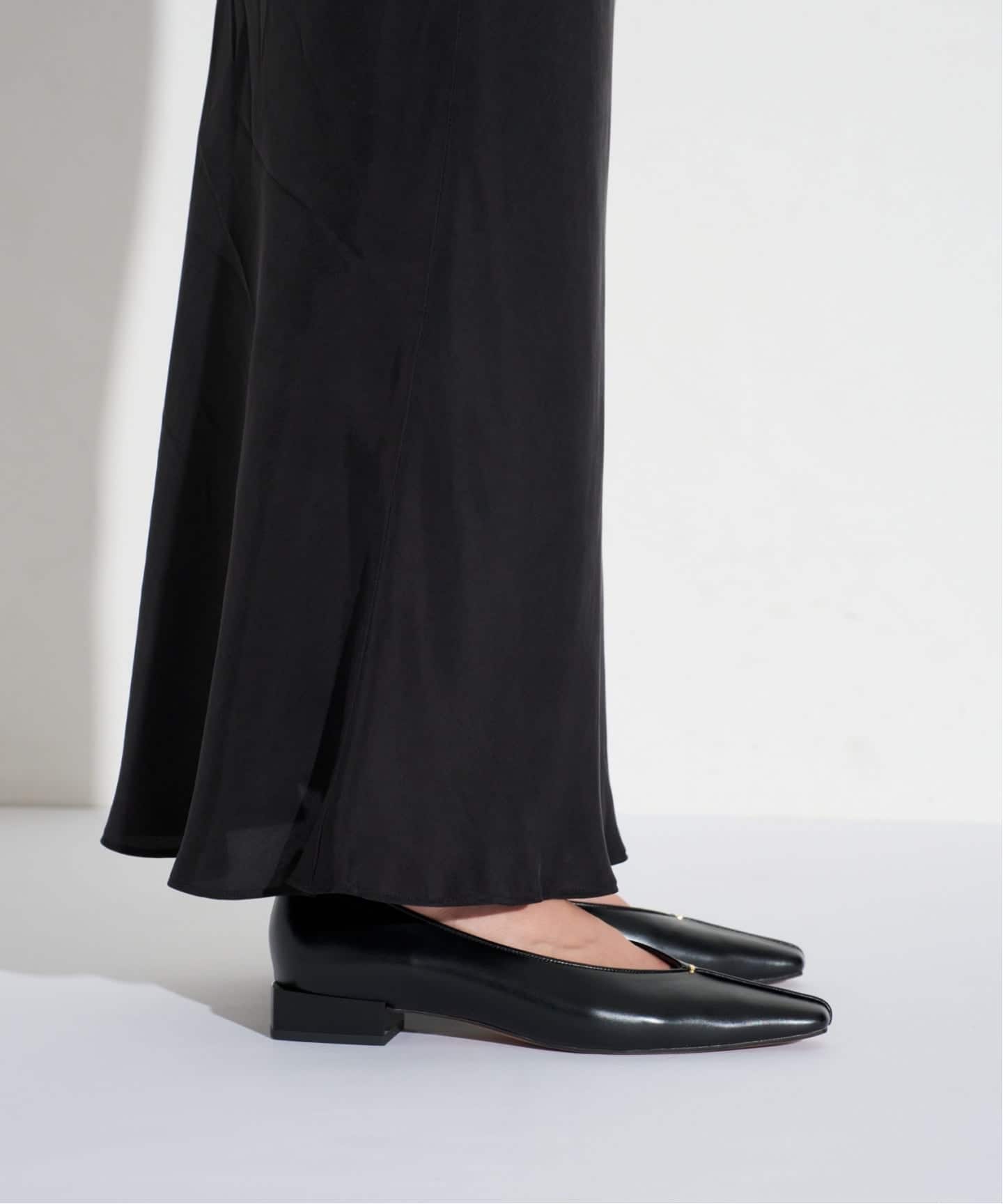 GRISE ブラック アンクルフラットシューズ　23cm GRISE ブラック アンクルフラットシューズ 23cm GRISE ブラック