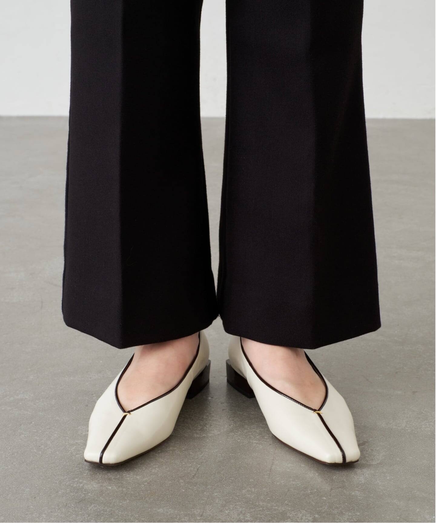 追加》GRISE2.5cmナロースクエアシームフラット（フラットシューズ