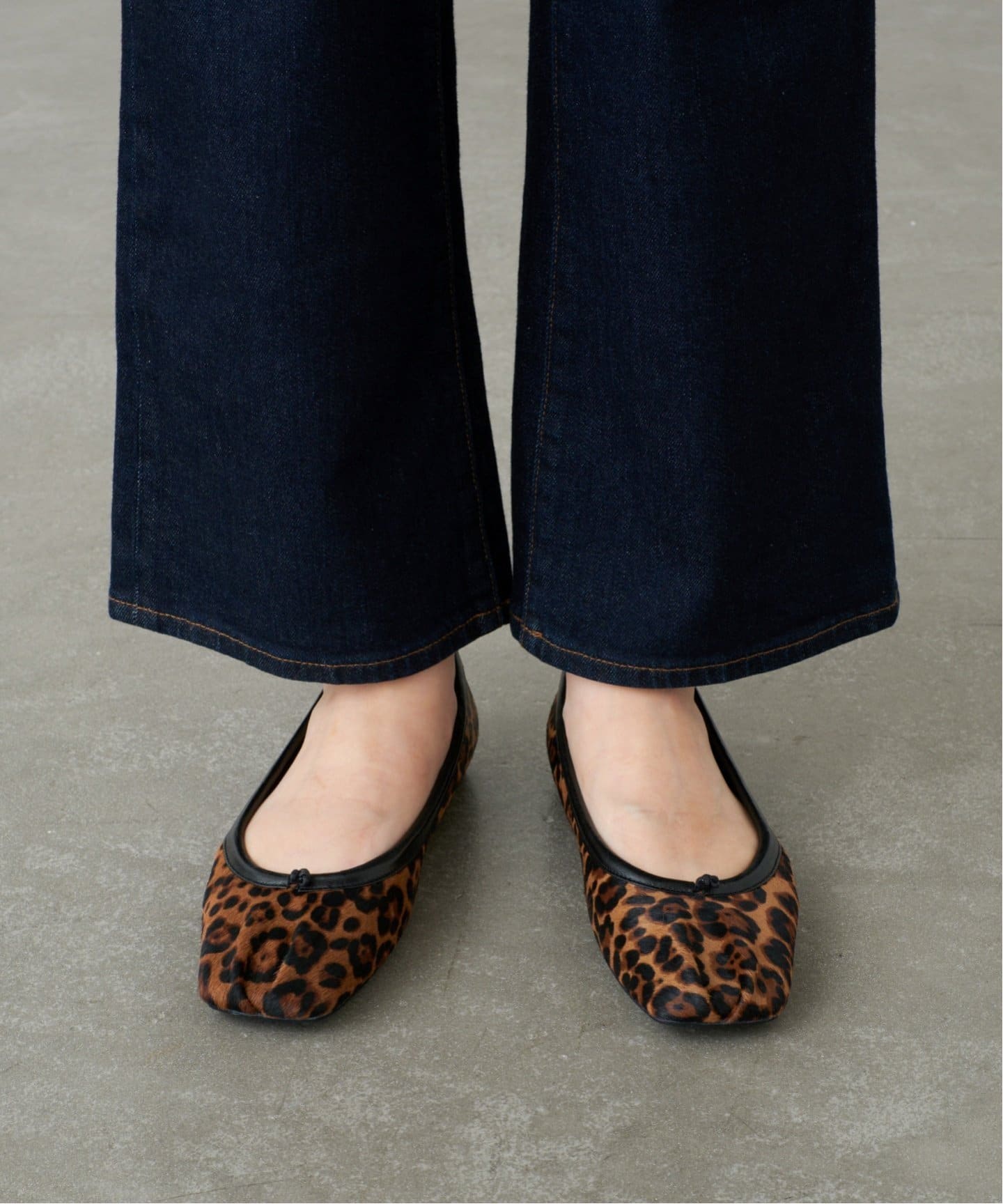 追加》GRISEレザースクエアプリーツフラット（フラットシューズ