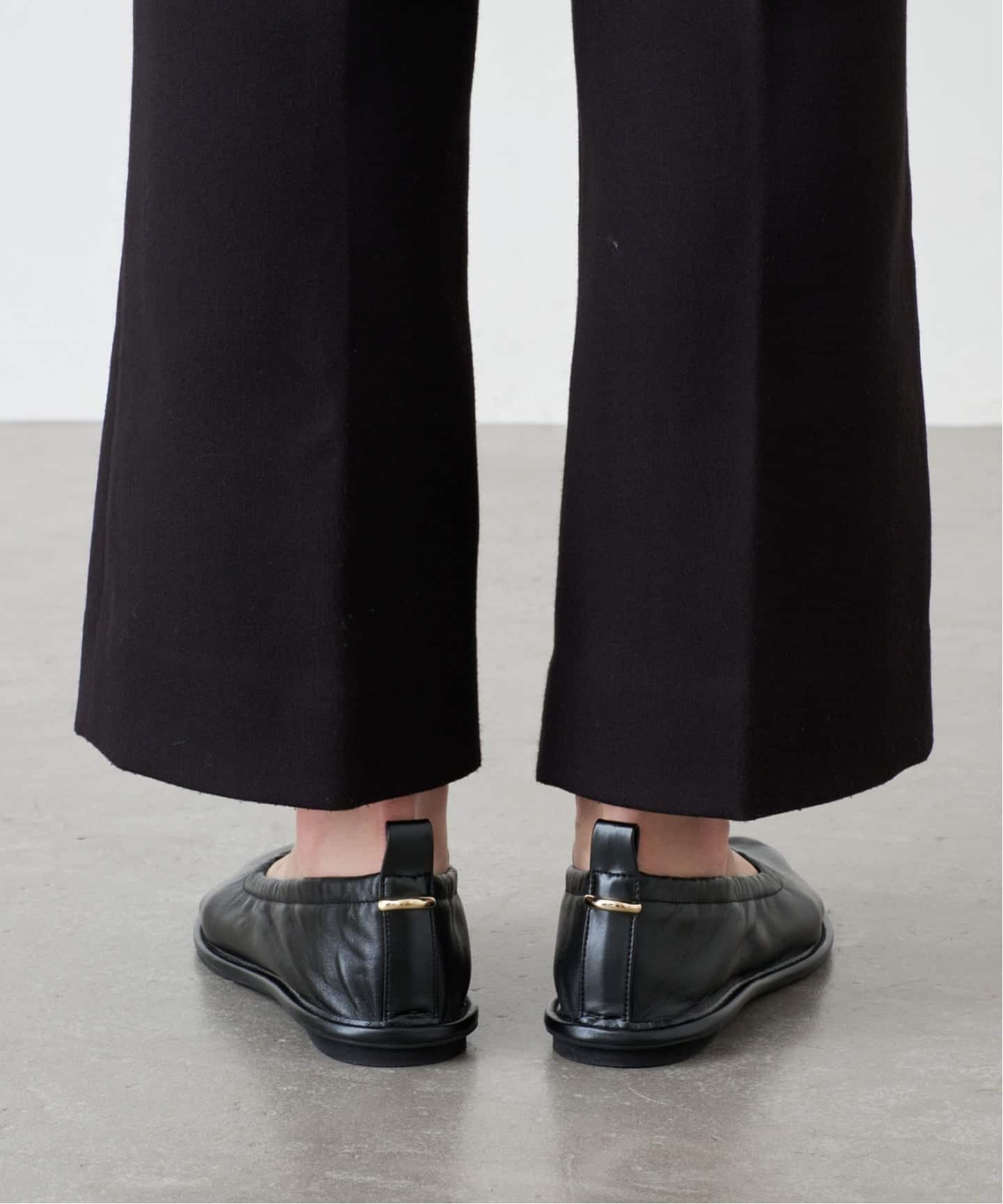 GRISEレザーオブリークギャザーバレリーナ（バレエシューズ