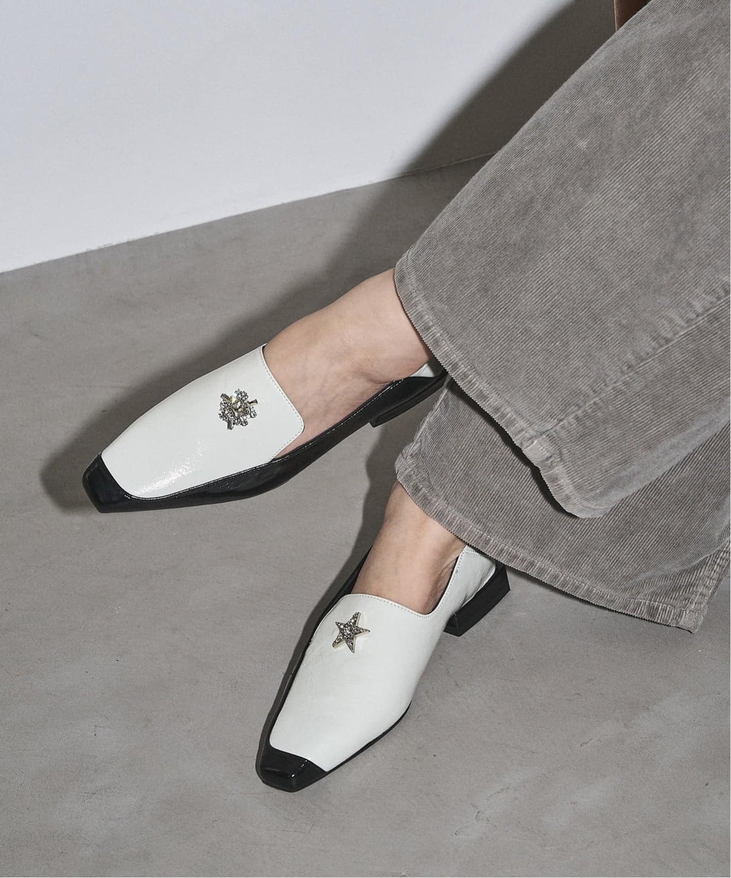 GRISEレザーナロースクエアモチーフローファー（ローファー）｜GRISE