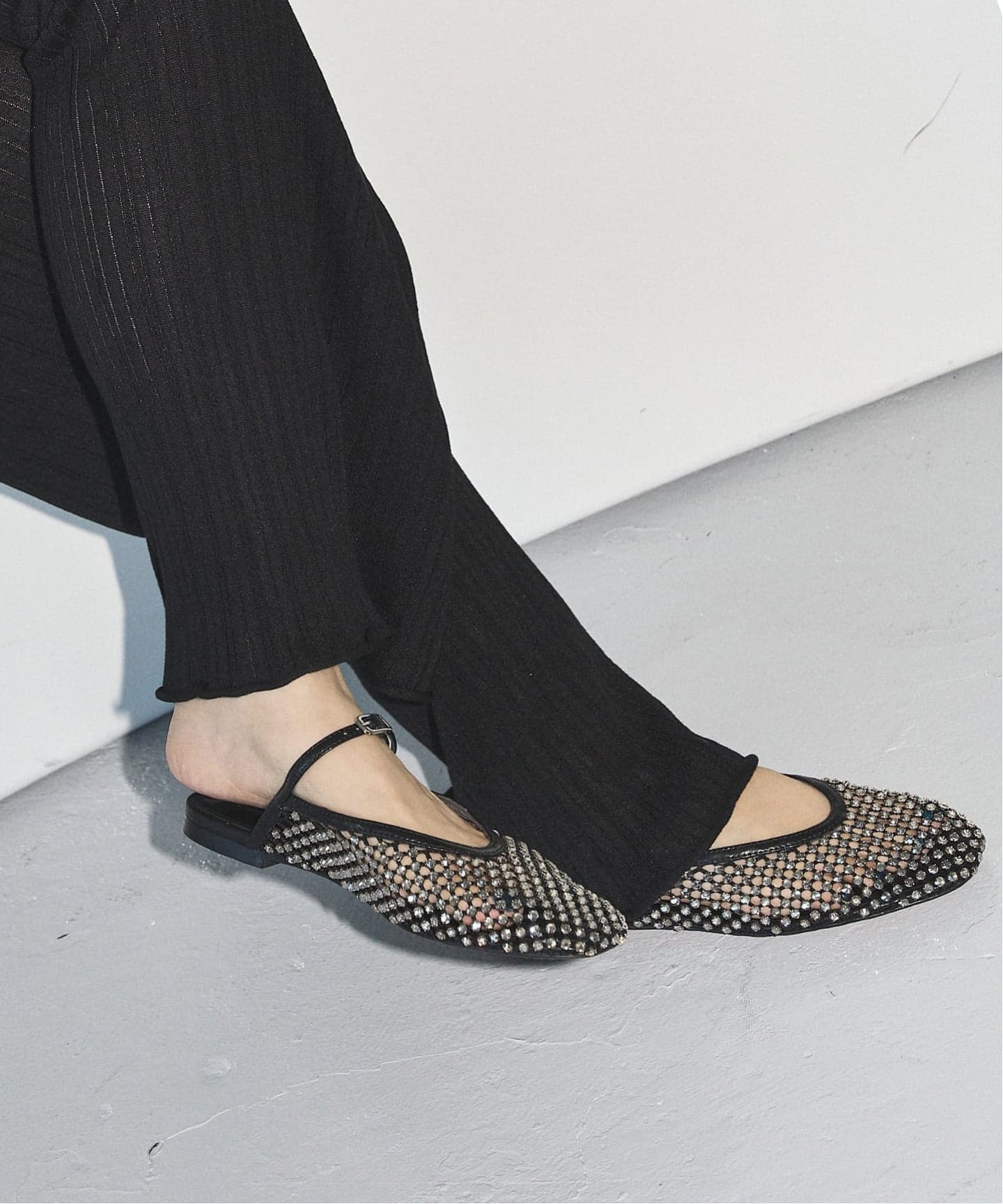 GRISEビジューネットミュール（フラットシューズ）｜GRISE（グリーズ