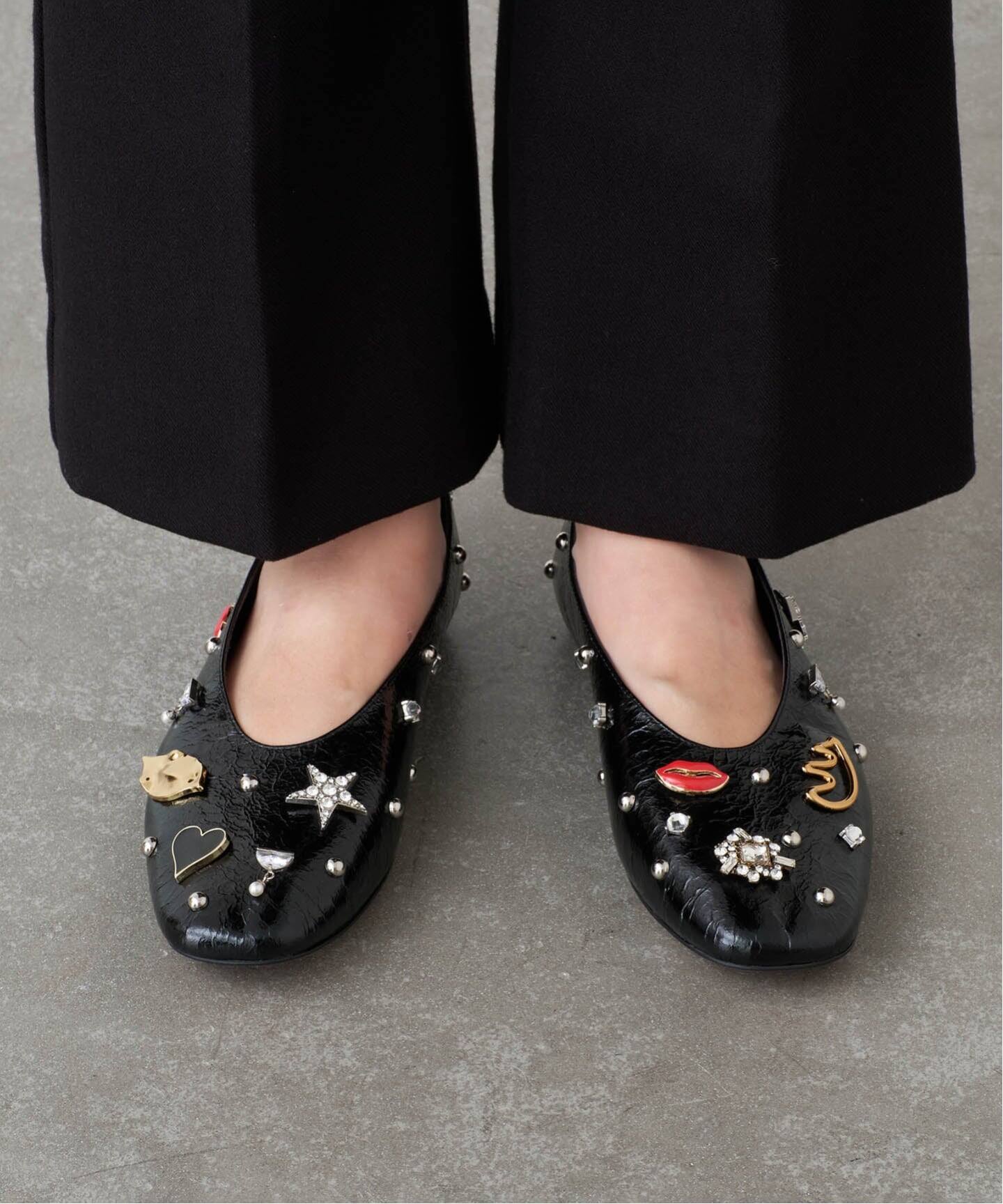 GRISEレザーSURREALモチーフフラット（フラットシューズ）｜GRISE