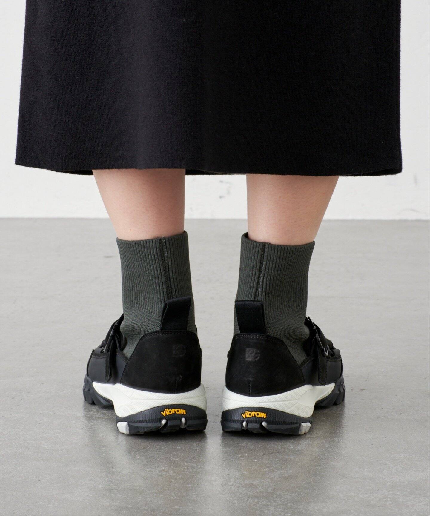 【美品】GRISEレザーVIBRAMゲートルショートブーツ ルタロン 37 GRISE VIBRAM KNIT ブーツ（ブーティ・ショートブーツ）｜LE