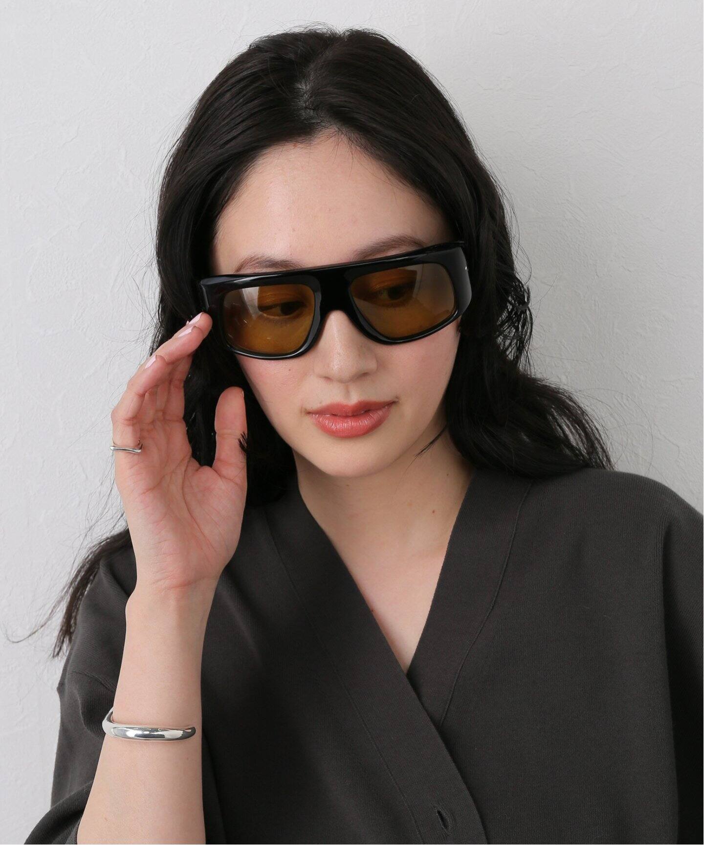 【美品】LAPIZ SENSIBLE NANO 13 黒 サングラス 韓国 Lotte Duty Free
