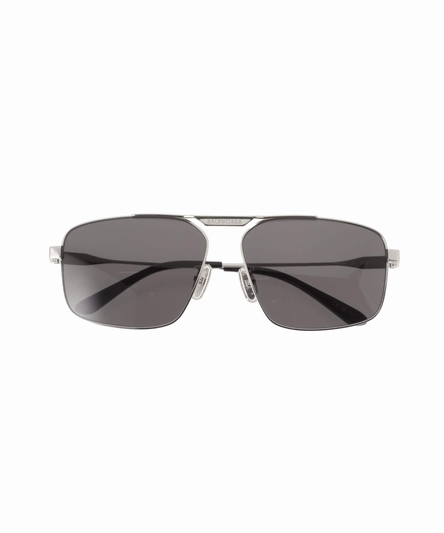 BALENCIAGA サンバイザー バレンシアガ BALENCIAGA サンバイザー 赤 - メルカリ
