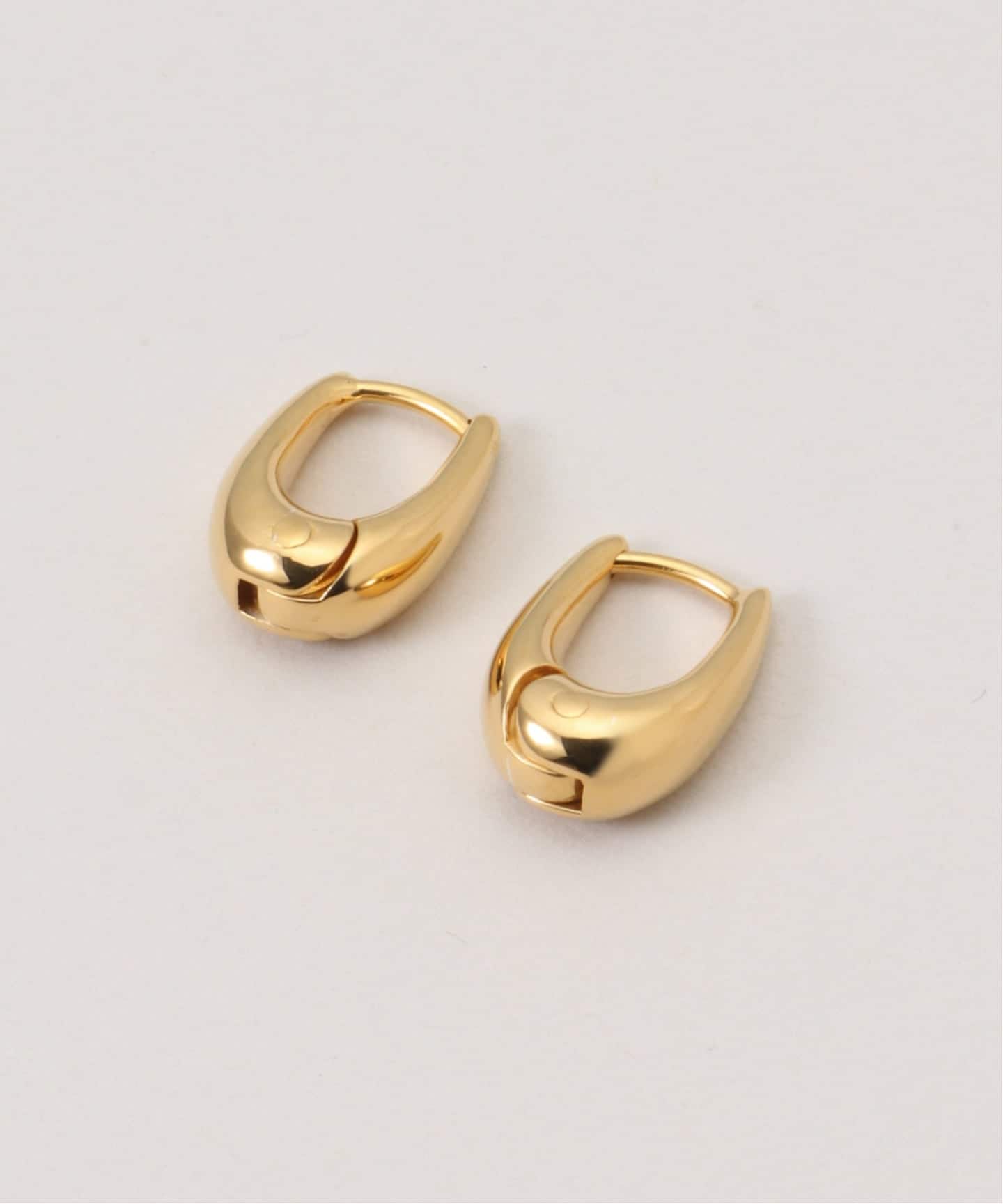 【R.ALAGAN 】TINY TINY PUFFY HOOPS GOLDピアス R.ALAGAN TINY TINY PUFFY HOOPS GOLD（ピアス（両耳用））｜EYETHINK