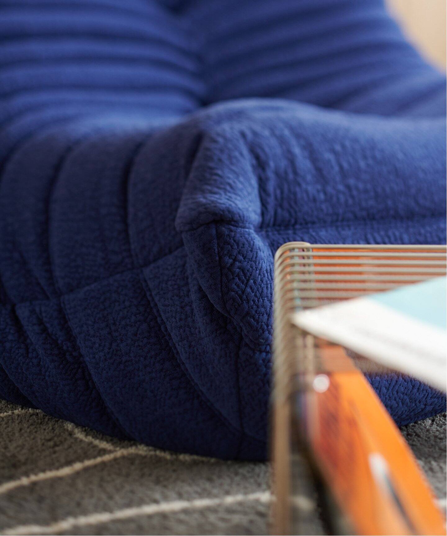 ligne roset/リーンロゼ トーゴ　1P　ソファ　ブルー　美品 ligne roset ROSETTogo / リーン・ロゼ ロゼトーゴ 1P - インテリア