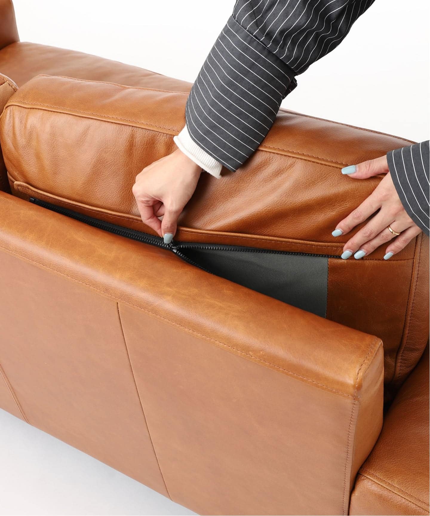 その他 ACME Furniture FRESNO SOFA 2P ACME FURNITURE アクメファニチャー FRESNO SOFA 2P フレスノ