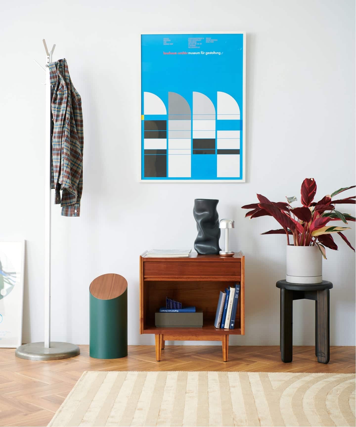 大型商品》TRESTLES NIGHT STAND トラッセルナイトスタンド（収納家具