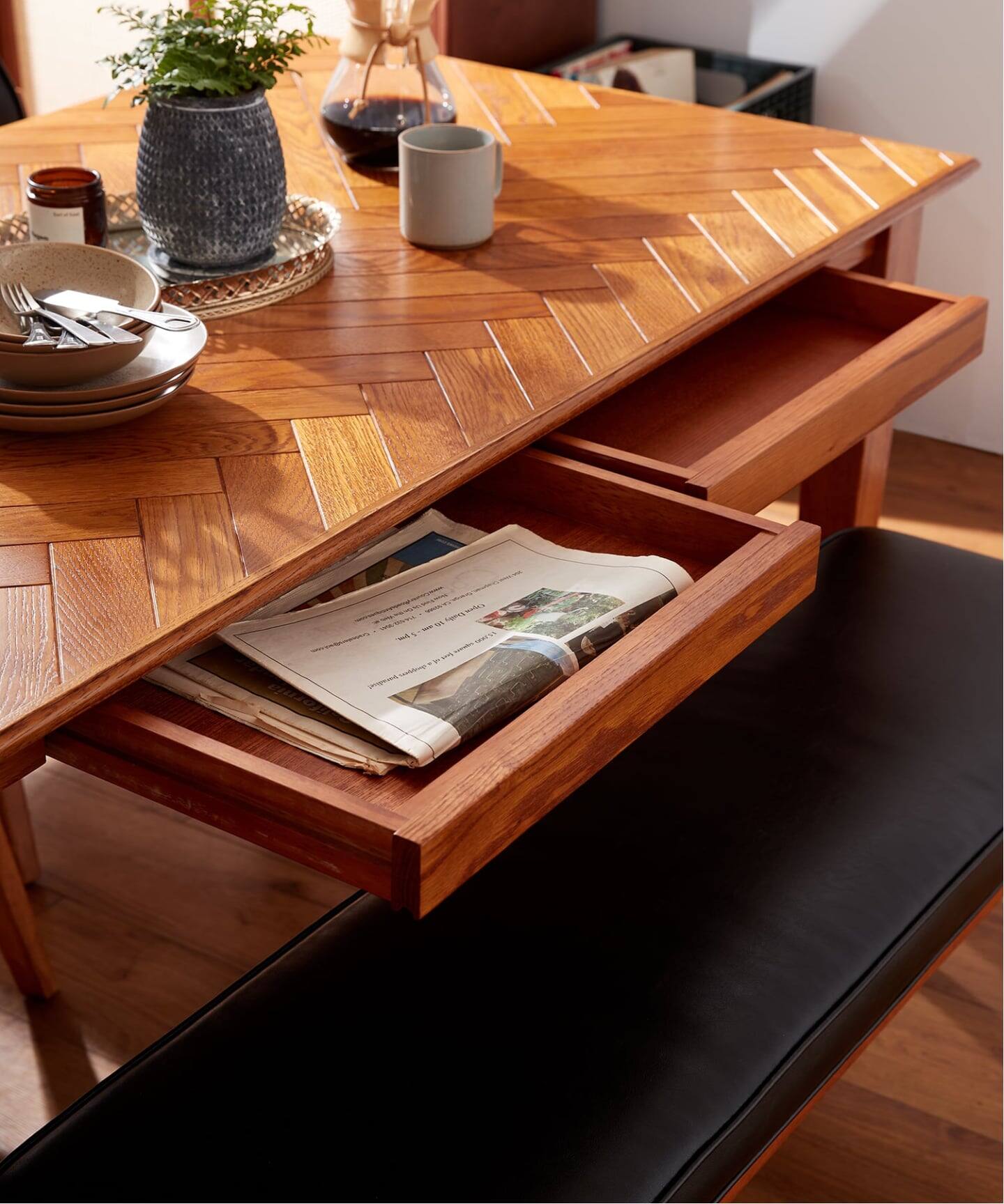 大型商品》WARNER DINING TABLE-herringbone ワーナーダイニング