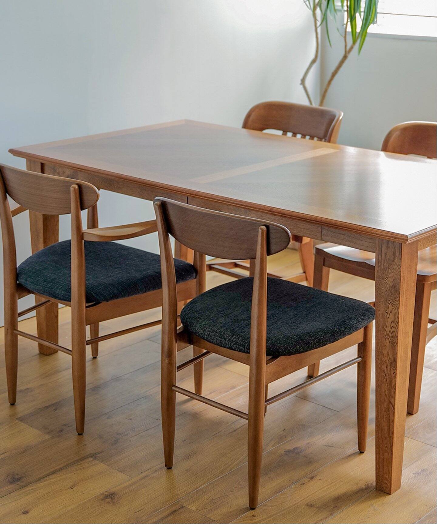 予約》《大型商品》WARNER DINING TABLE-standard ワーナー