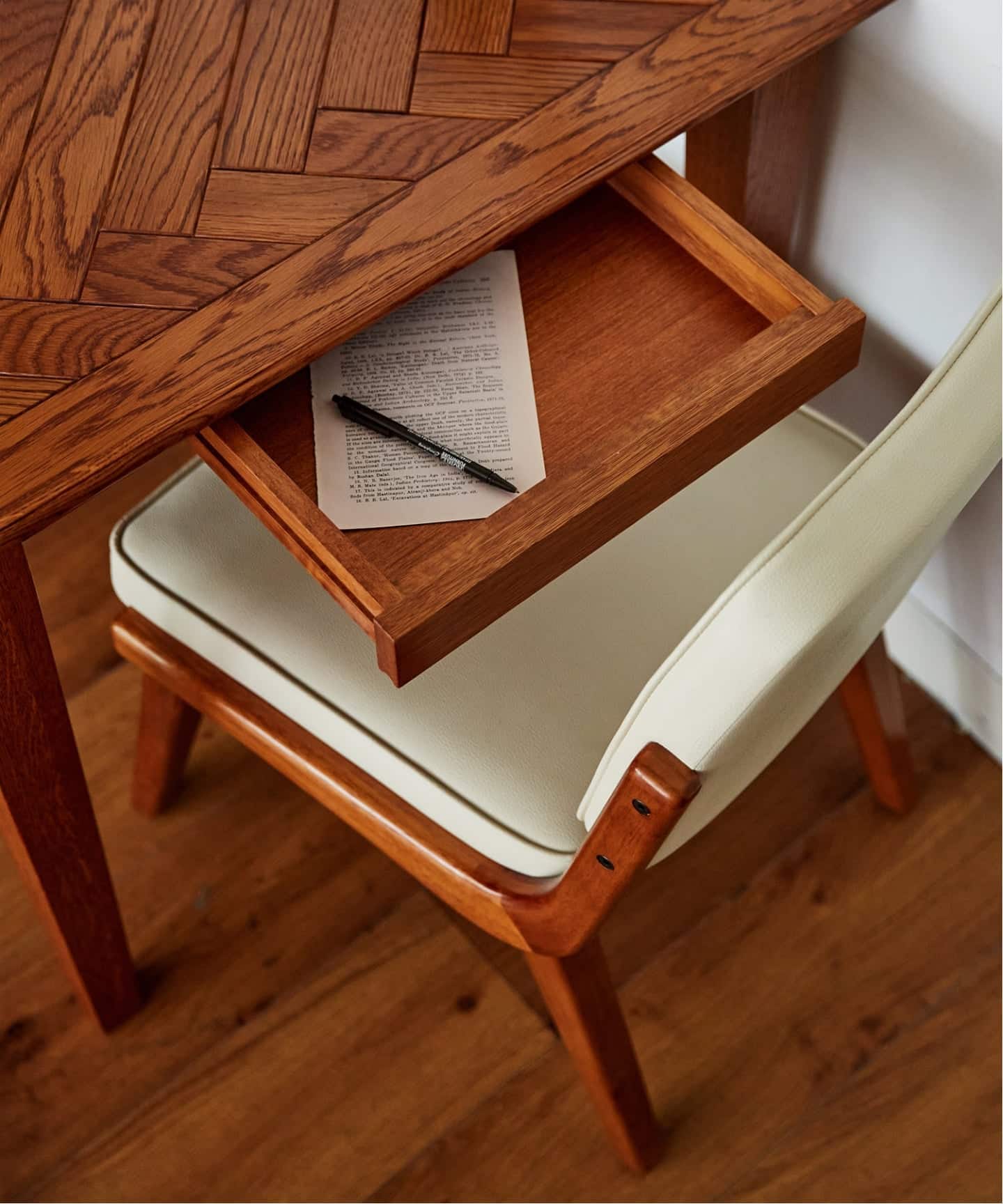 予約》《大型商品》WARNER DINING TABLE-S herringbone ワーナー