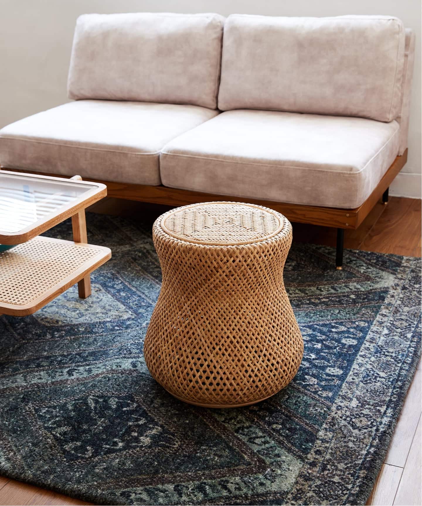 大型商品》【Sunflower Rattan/サンフラワーラタン】RATTAN STOOL