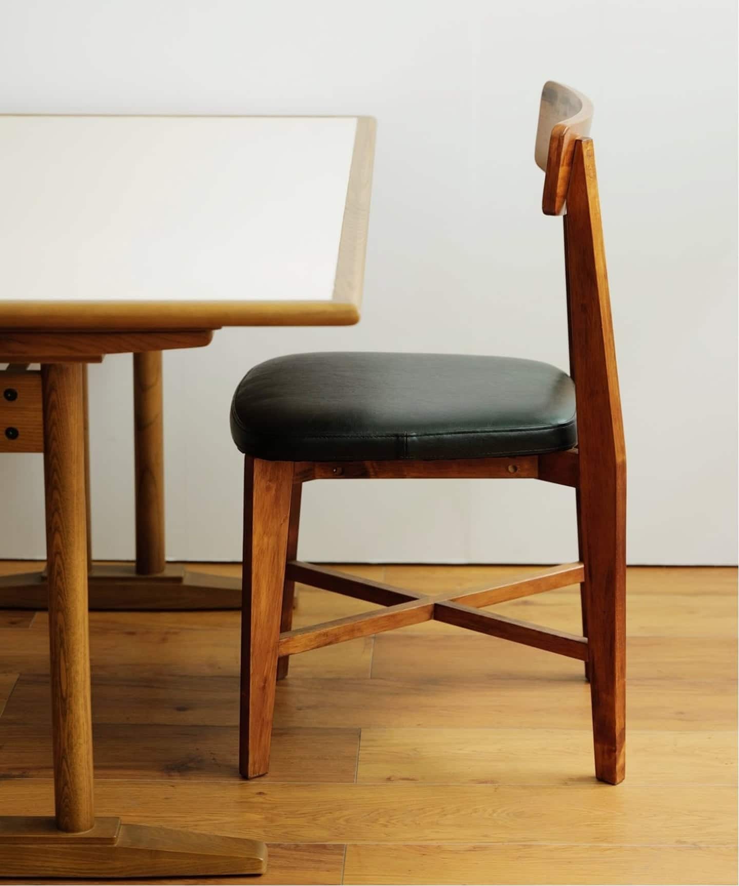 JOURNAL STANDARD FURNITURE シノンチェア 楽天市場】【夏祭りクーポン 8/20 23:59迄!】ダイニングチェア