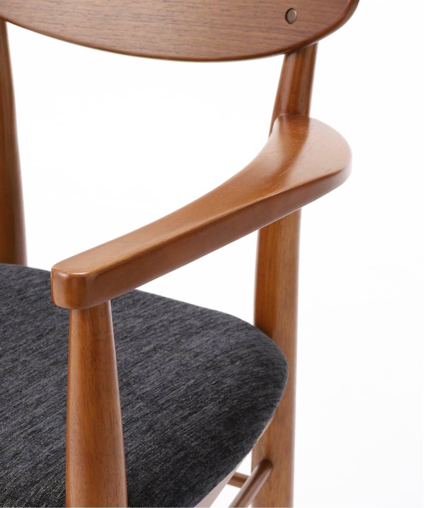 大型商品》TRESTLES ARM CHAIR トラッセルアームチェア（チェア