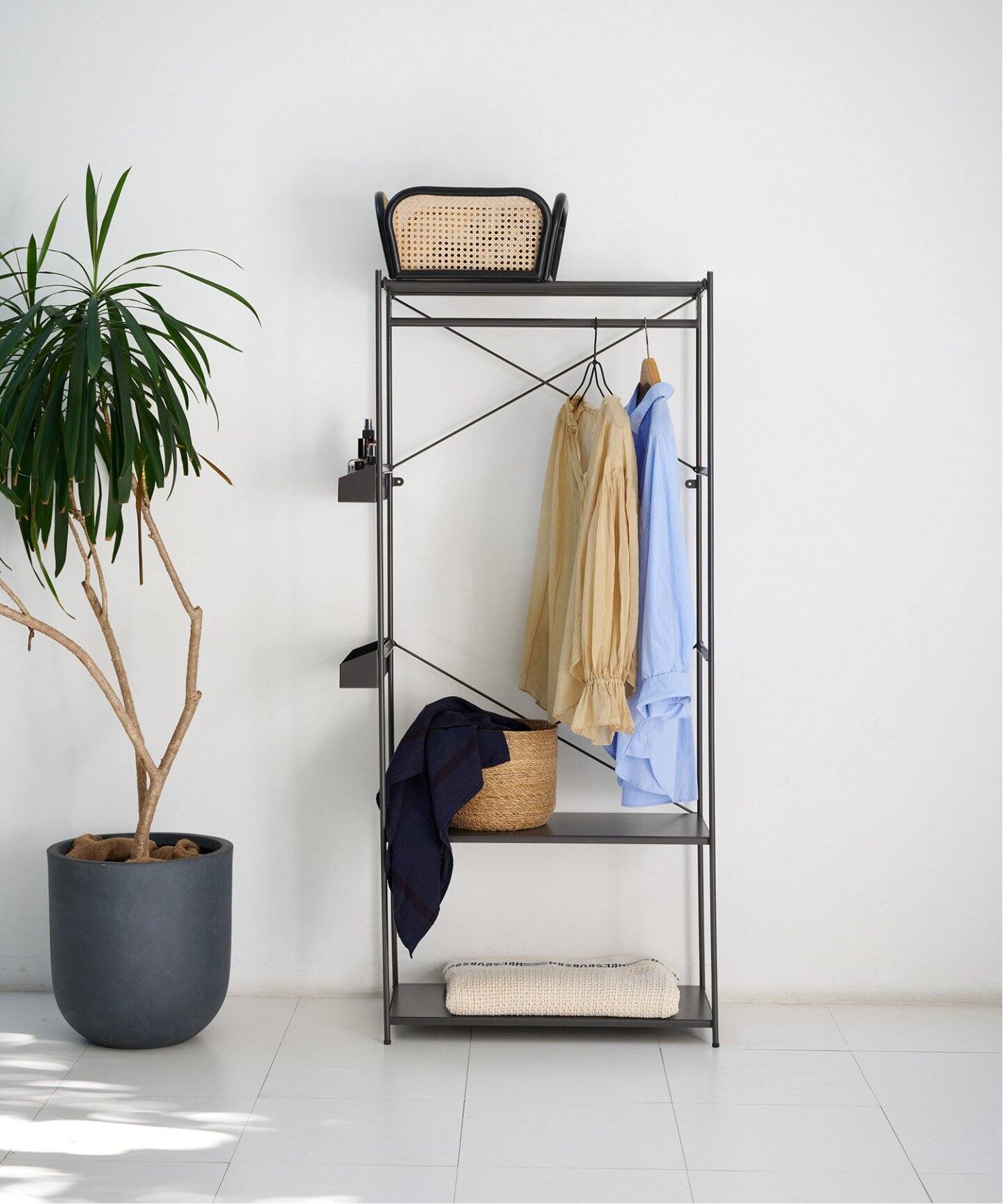 予約》《中型商品》HOLTE HG SHELF charcoal ホルテ ハンガーシェルフ 