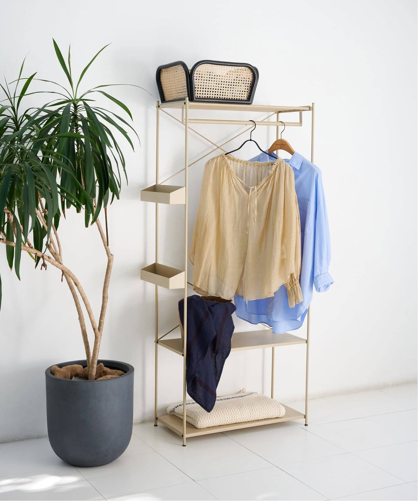大型商品》HOLTE HG SHELF sand ホルテ ハンガーシェルフ（収納家具