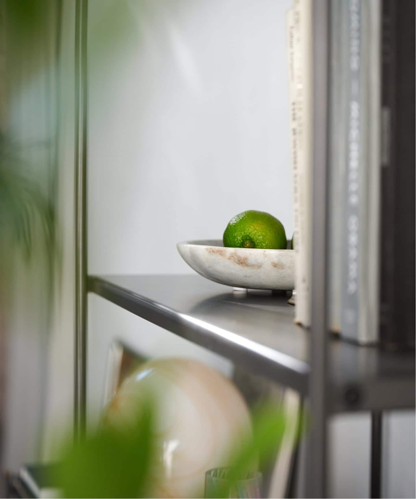 大型商品》HOLTE X SHELF L charcoal ホルテ シェルフ（収納家具