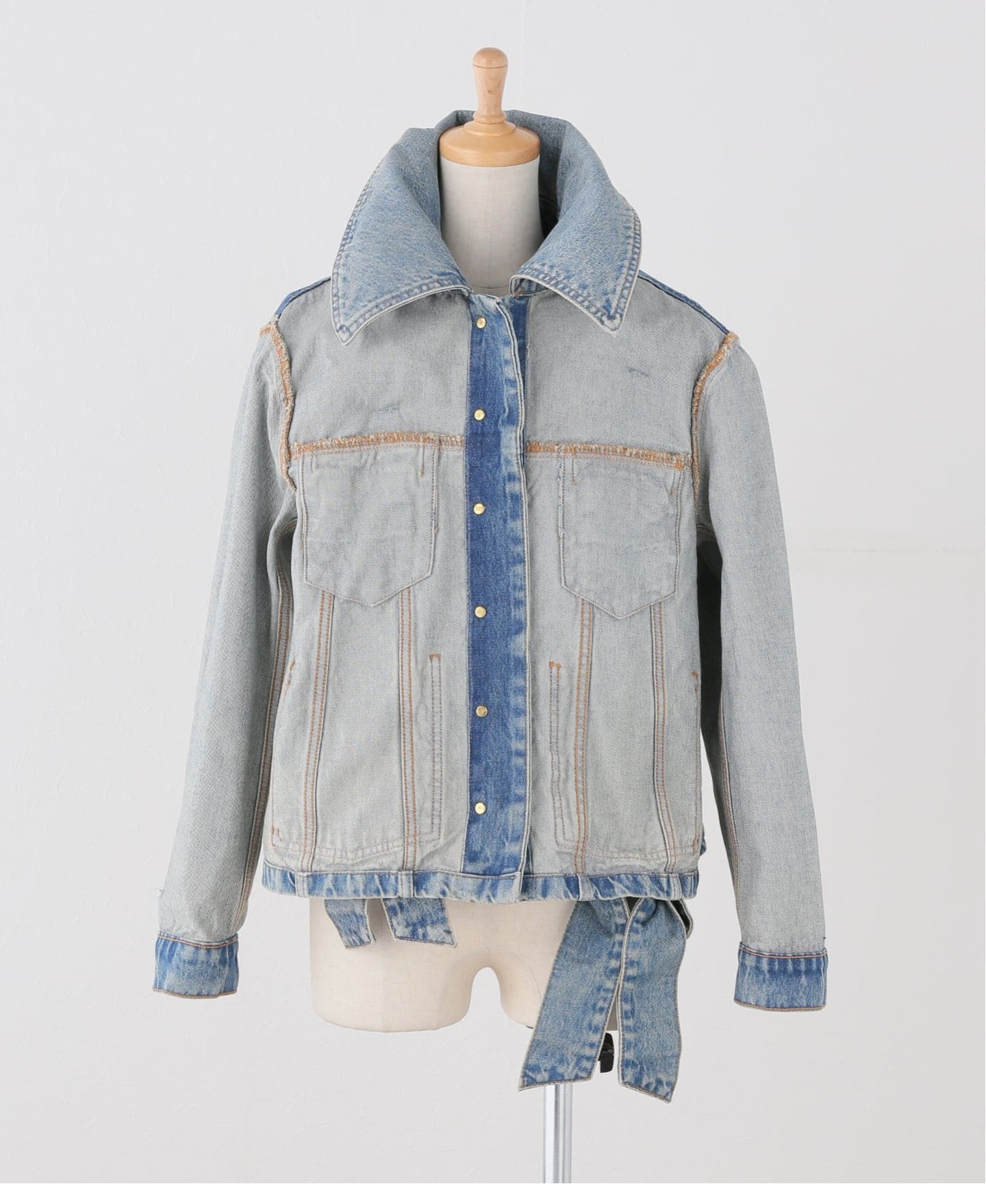 ジャケット・アウター GANNI Tint Rigid Denim Jacket GANNI / ガニー Tint Rigid Denim Jacket（デニムジャケット）｜UBY